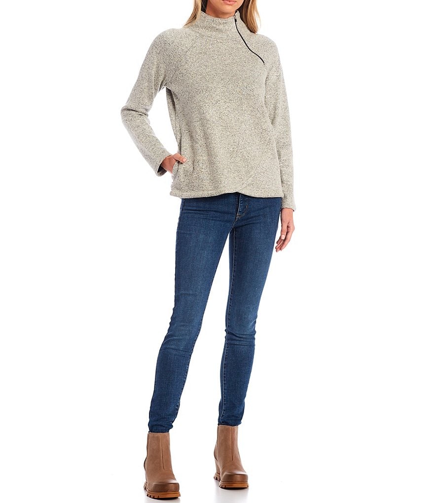 Aventura Harlow Asymmetrical Quarter-Zip Mock Neck Long Raglan Sleeve Fleece Pullover