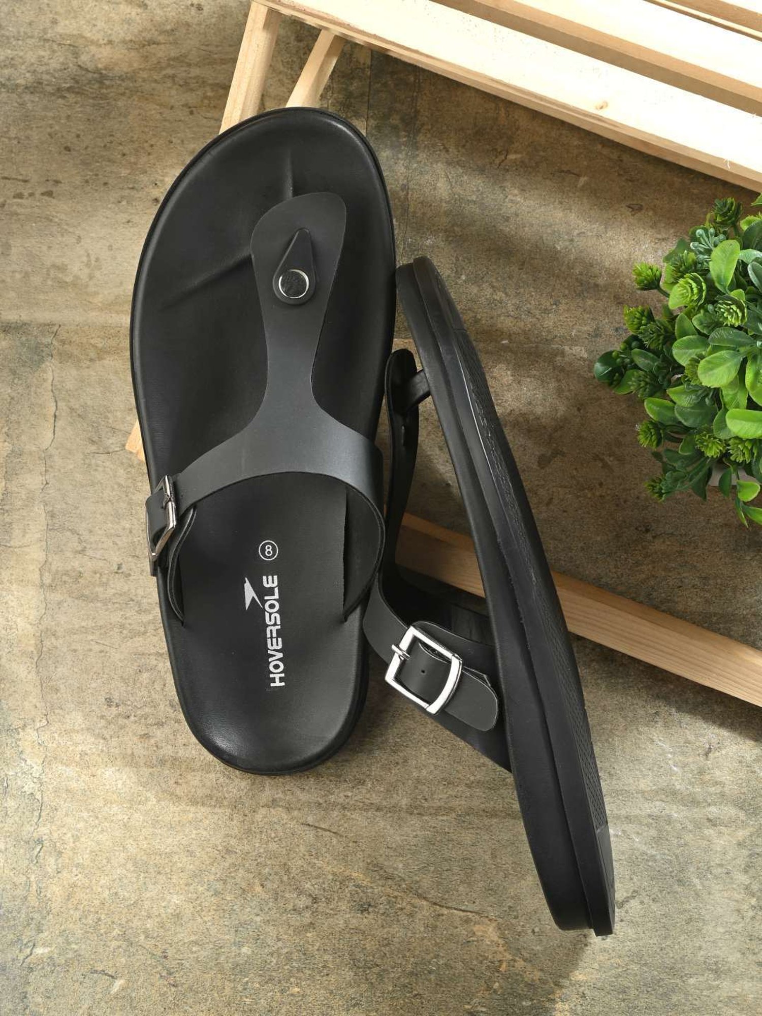Hoversole Men's Black T-Strap Sandals