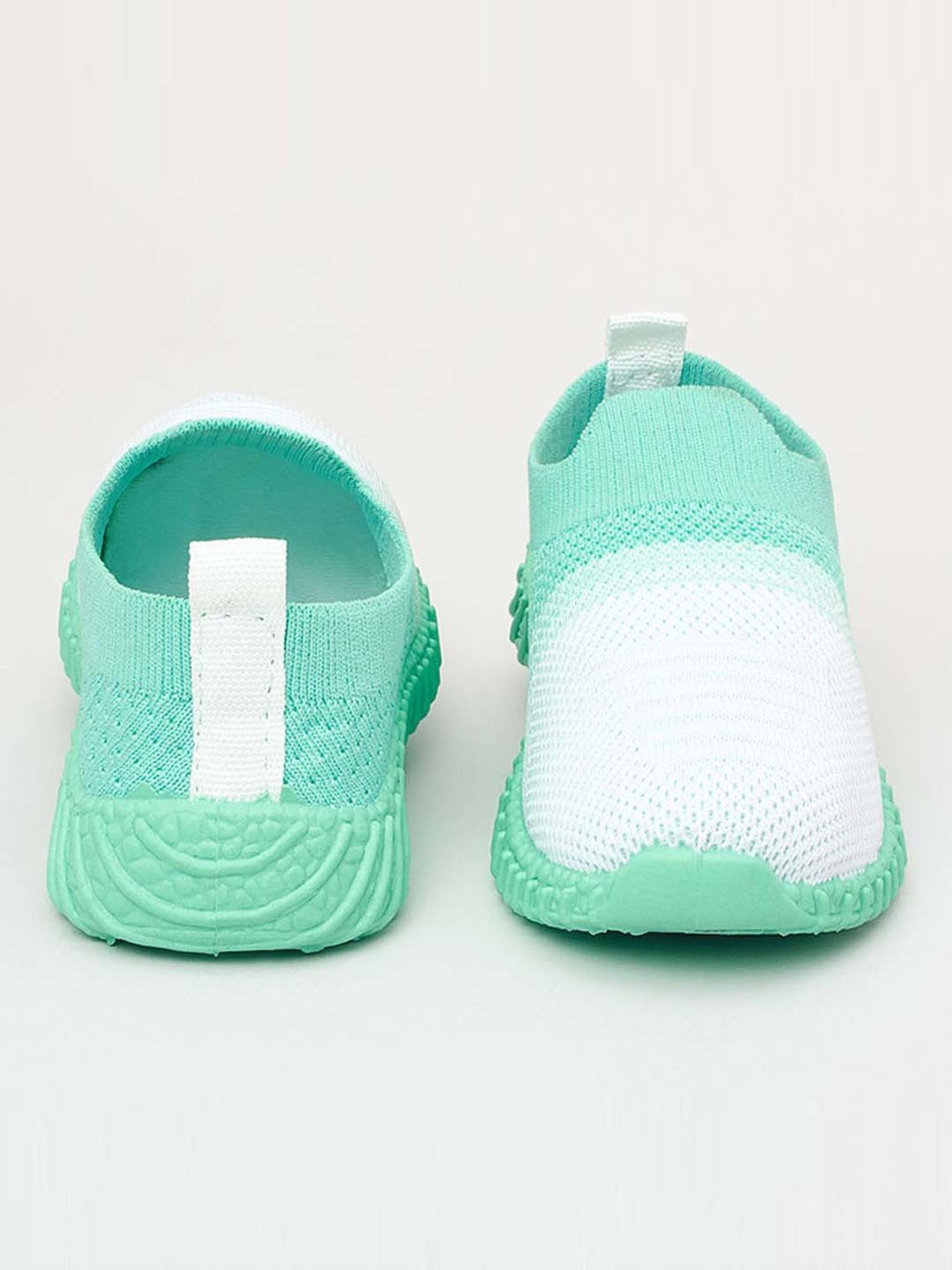 Priaansha Kids White & Sea Green Casual Slip-Ons