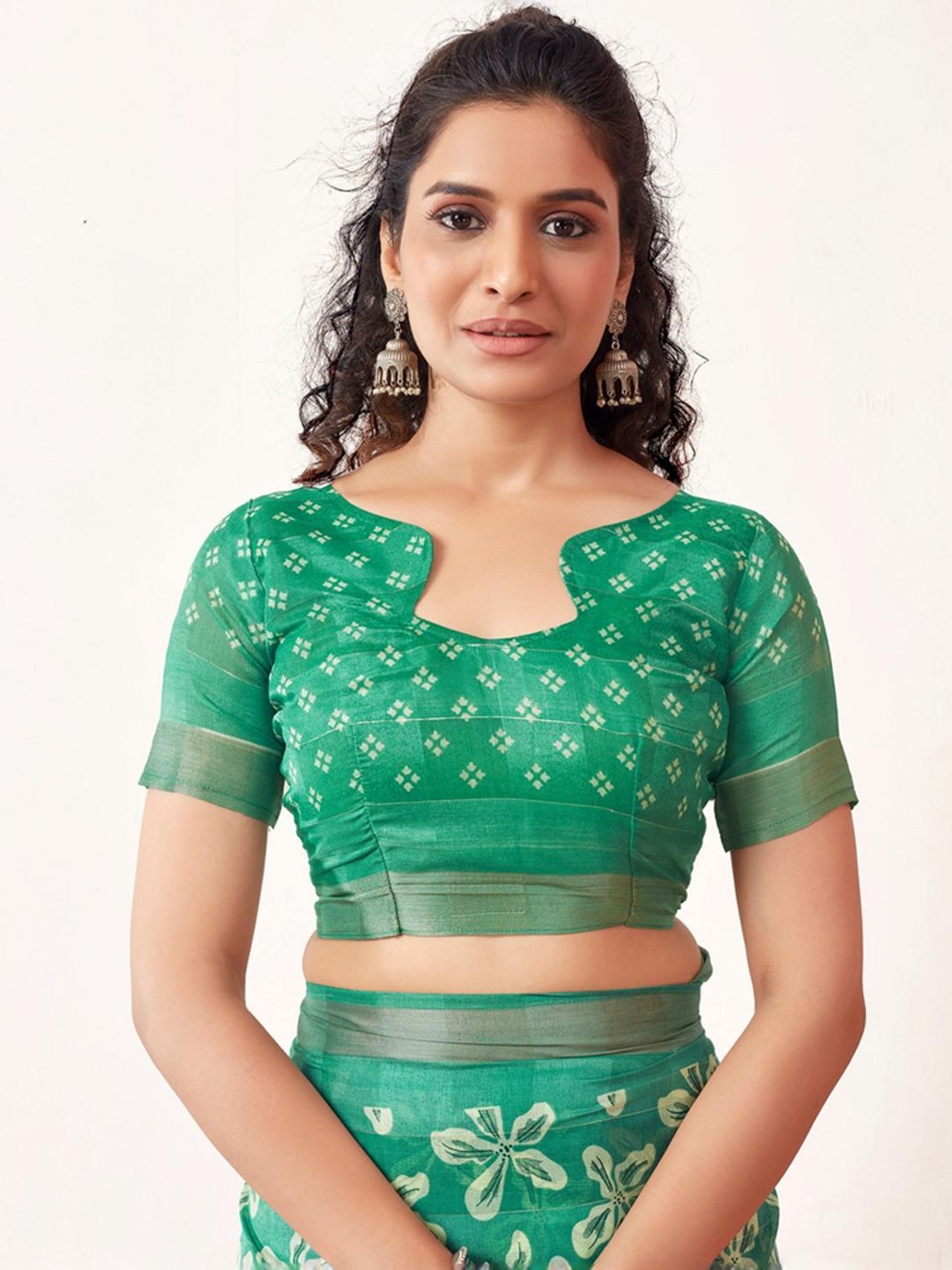 Satrani Green Floral Print Saree With Unstitched Blouse