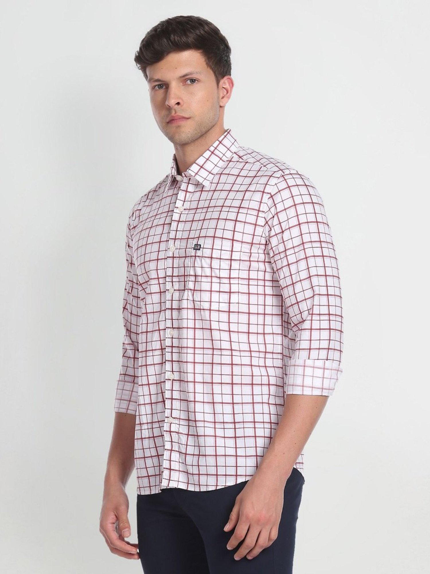Arrow Sport White & Pink Cotton Slim Fit Checks Shirt