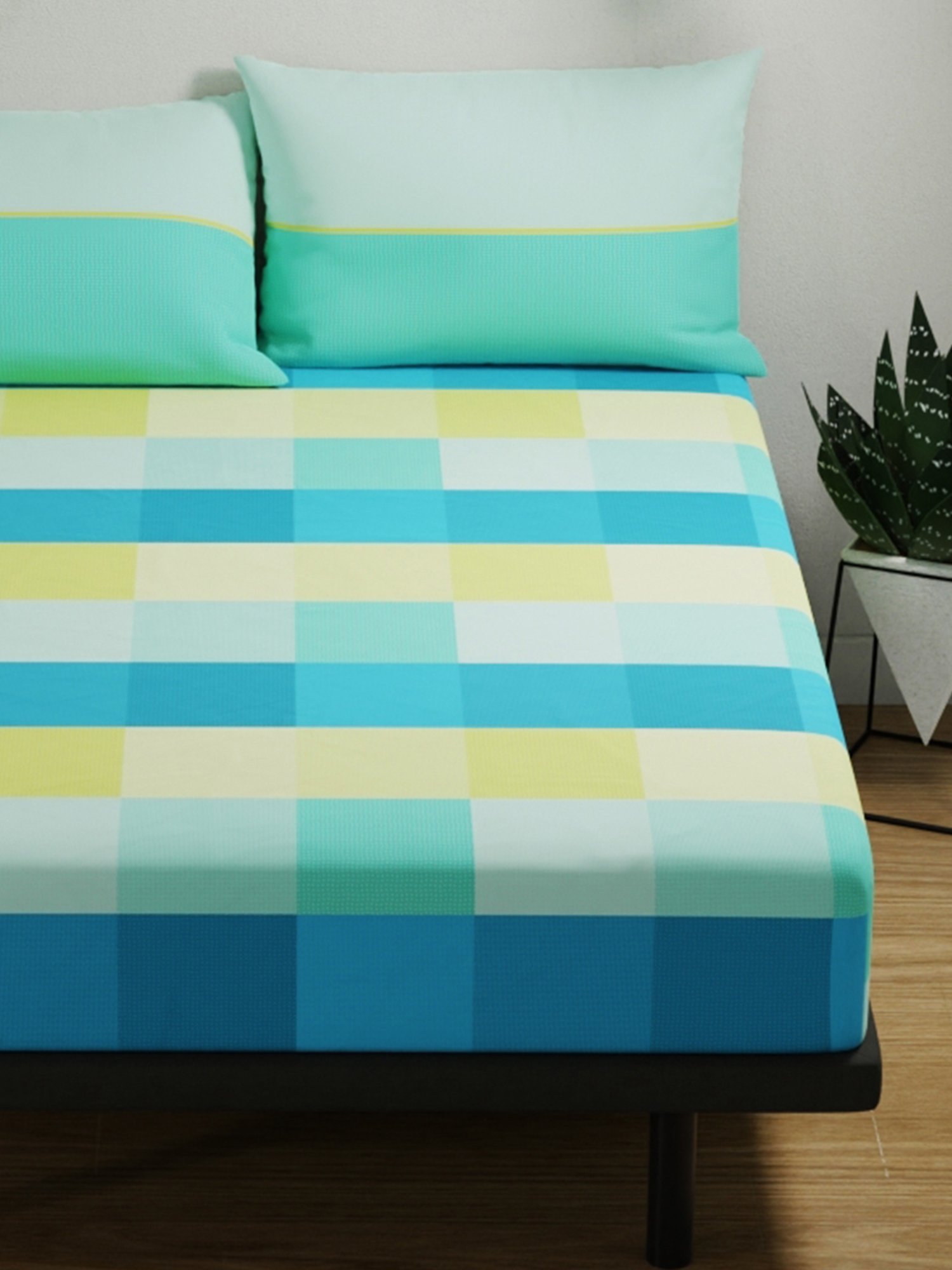 Bianca PLATINUM Checks Teal 144 TC Cotton Double Bedsheet with 2 Pillow Covers