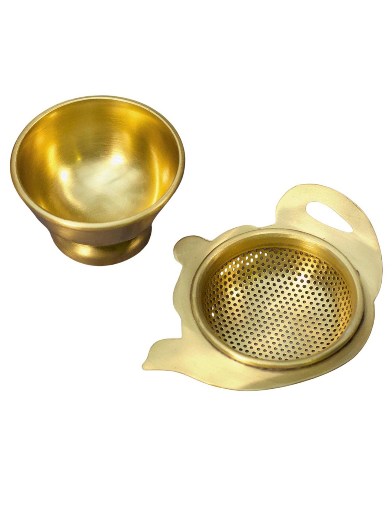 Ambi Kettle Shaped Tea Medium Sized Strainer With Resting Pot