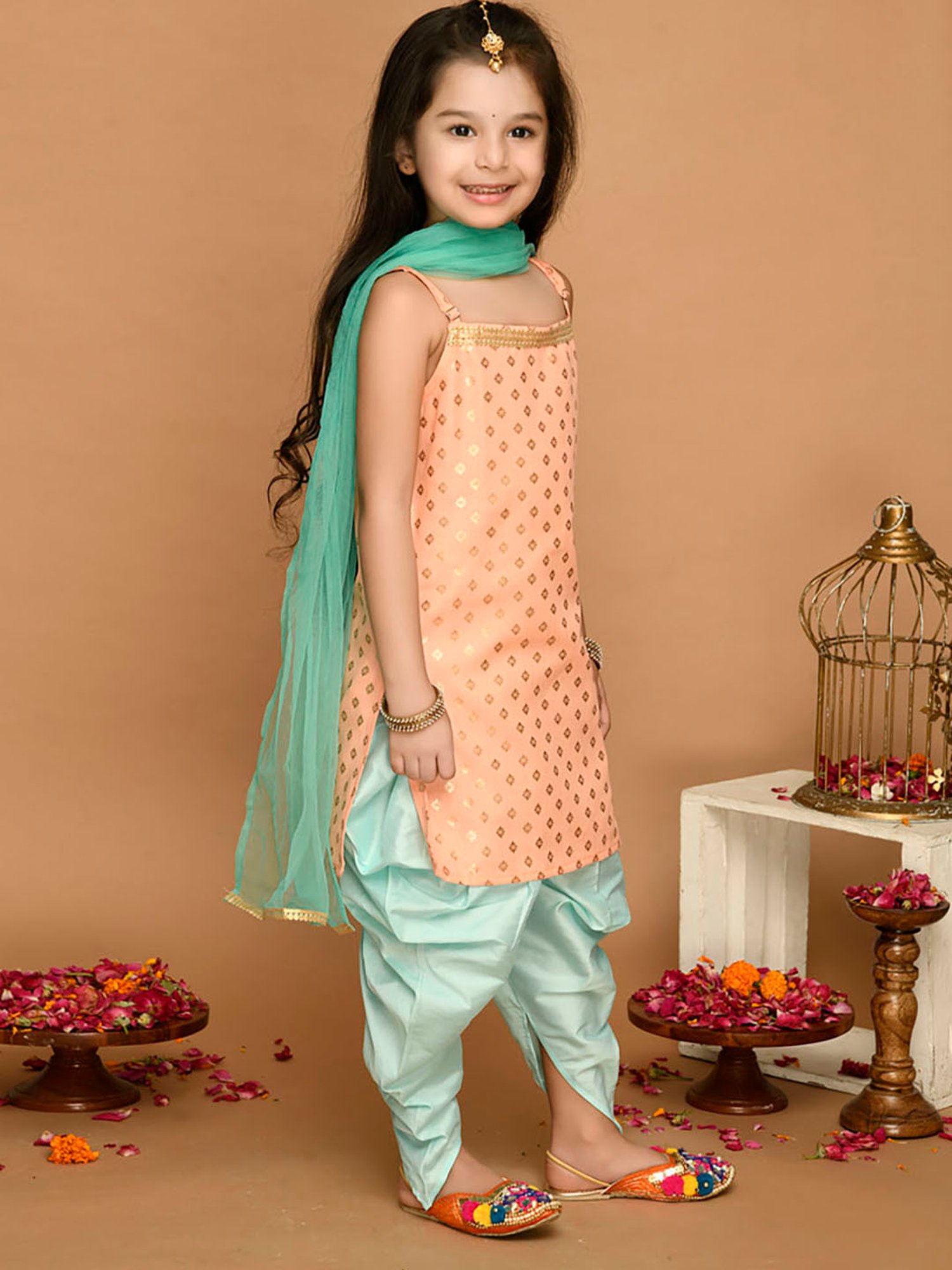 Saka Designs Kids Peach & Light Green Printed Kurta with Dhoti & Dupatta
