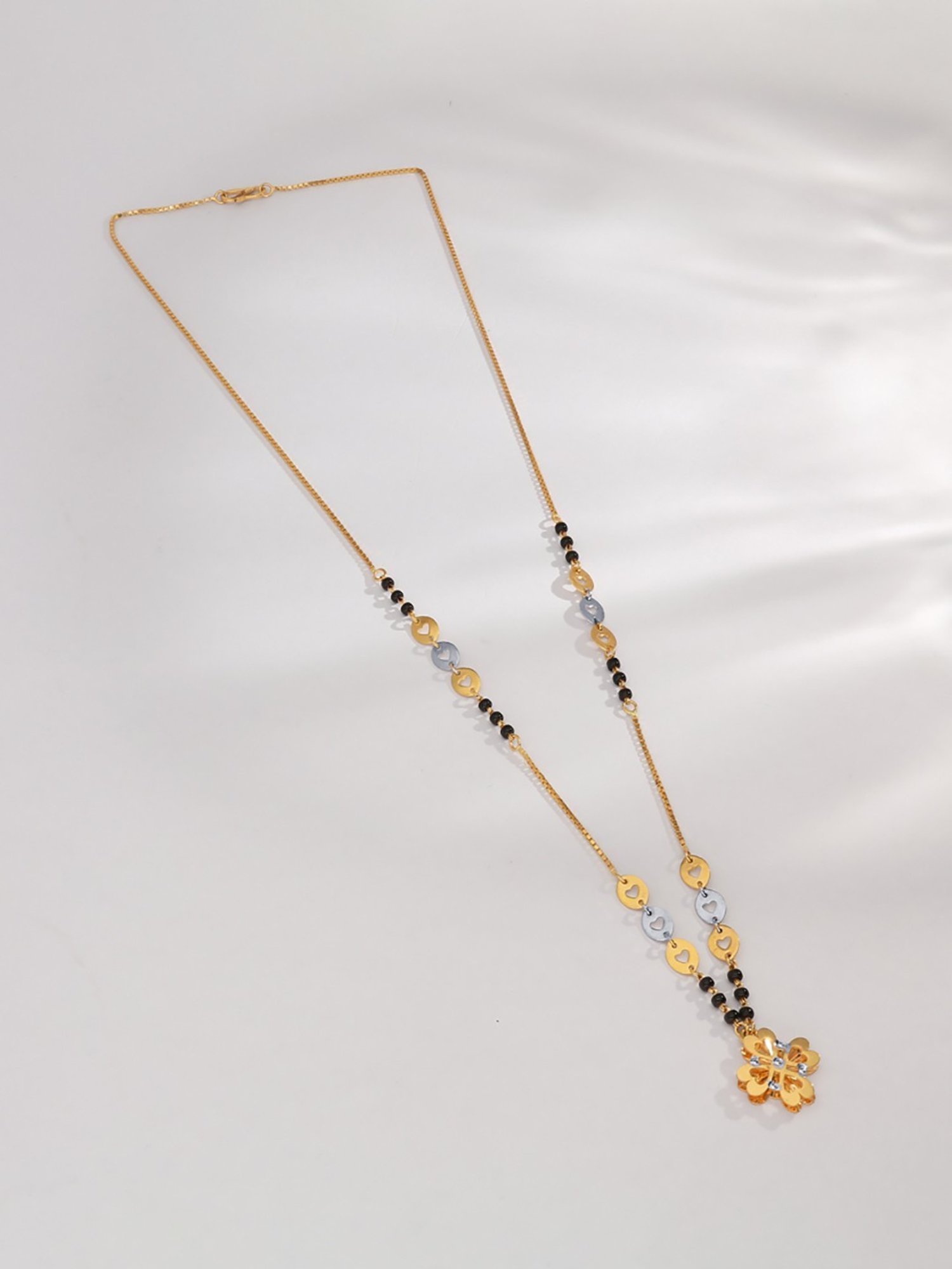 P.N.Gadgil Jewellers Petals Affection 22k Gold Mangalsutra