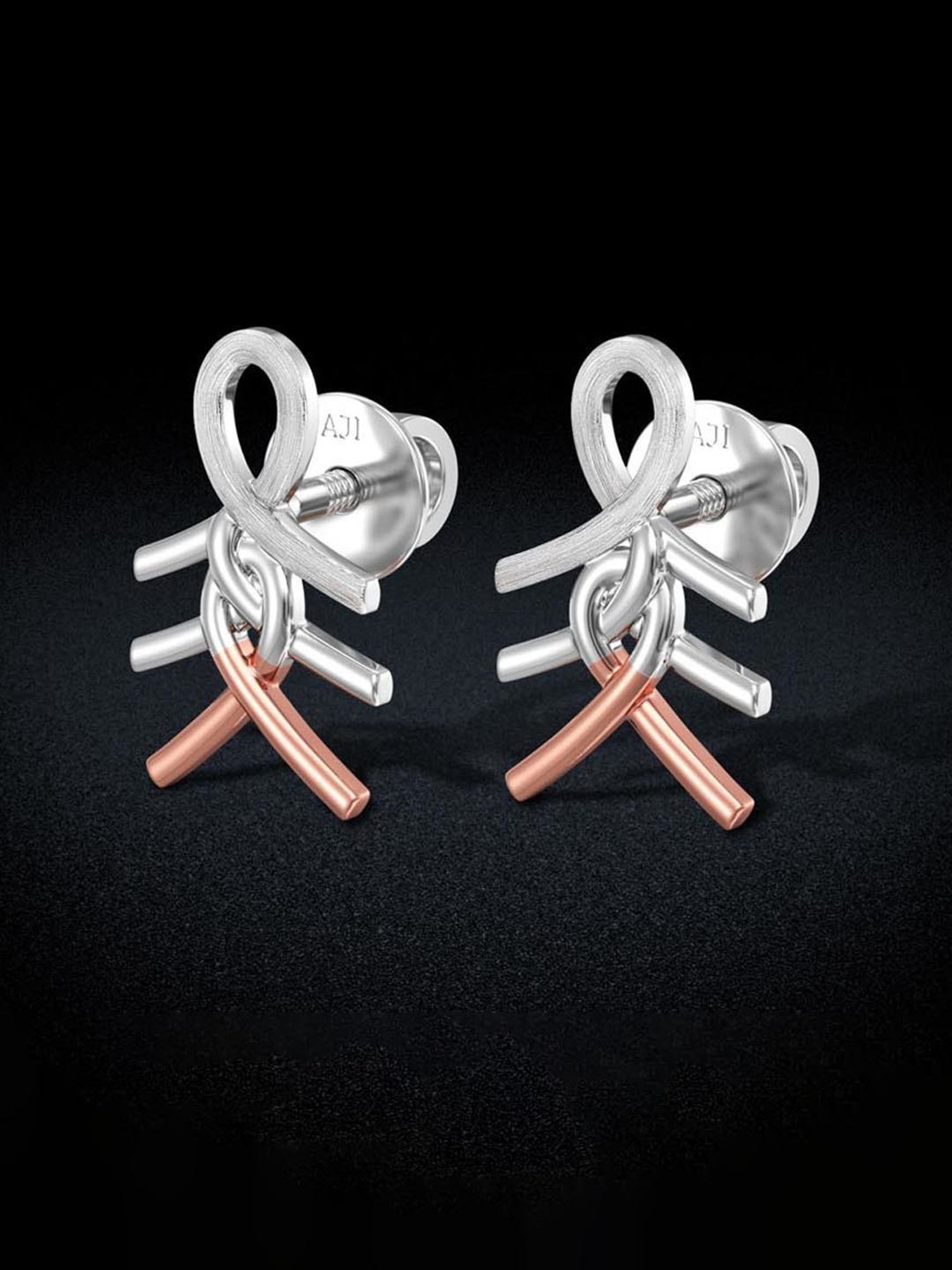 Joyalukkas 950 Platinum Effortlessly Sleek Earrings