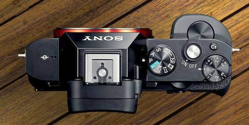 Album Self Adhesive 3x5 4x6 5x7 85x11 Magnetic Scrapbook Album DIY Length 11 x Width 108 Inches with A Metallic Pen