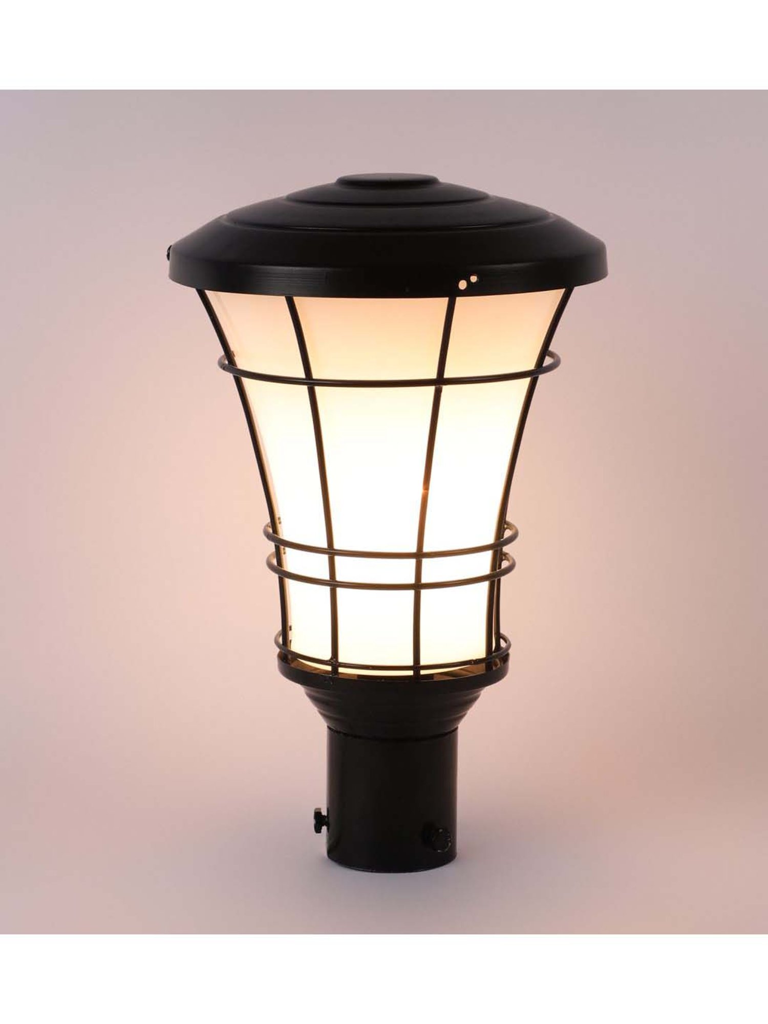 DecorativeRay Black Iron Gate Light - Set of 1