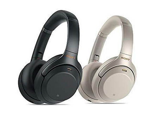 Everyday Wholesale Lots Black Earbuds Bundle Bulk in-Ear Earphones 124 Pack