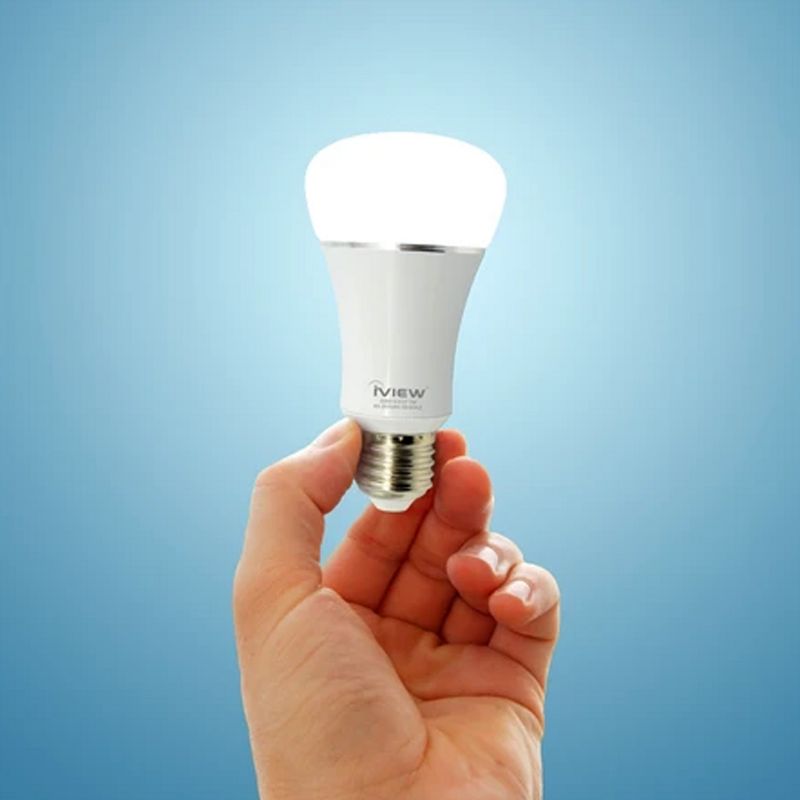 Smart 7W 600lm WiFi LED Light Bulb