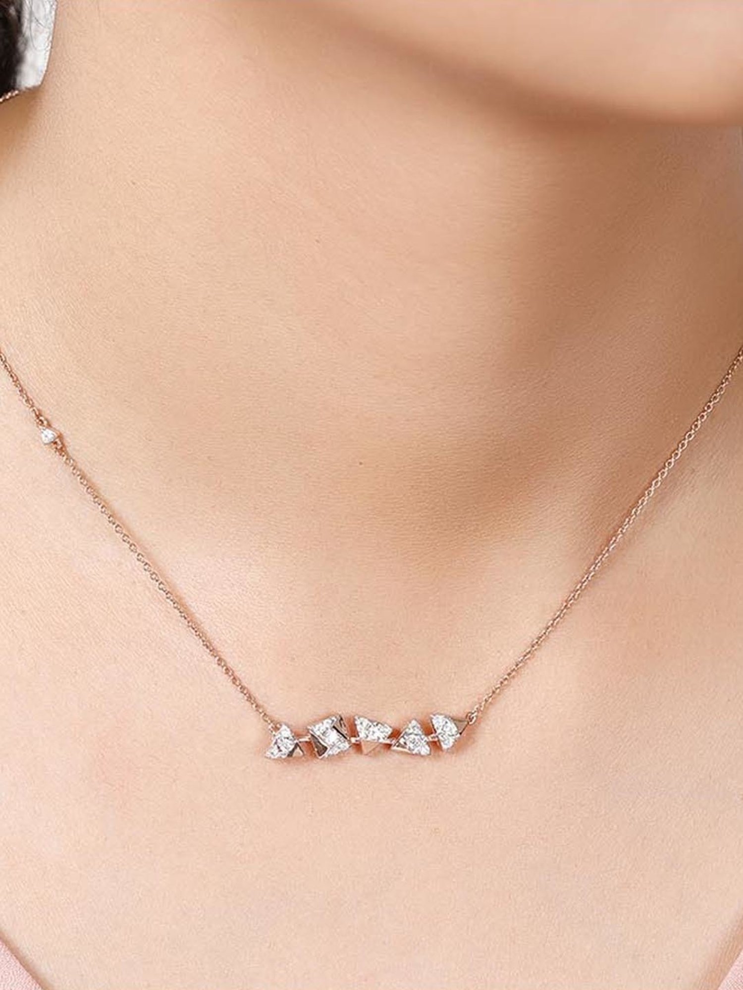 P.N.Gadgil Jewellers 18k Gold Infinity Florall Diamond Necklace For Women