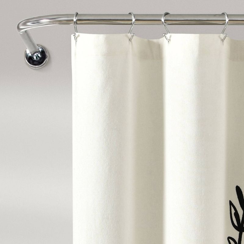 Home Sweet Home Wreath Shower Curtain Red - Lush Décor