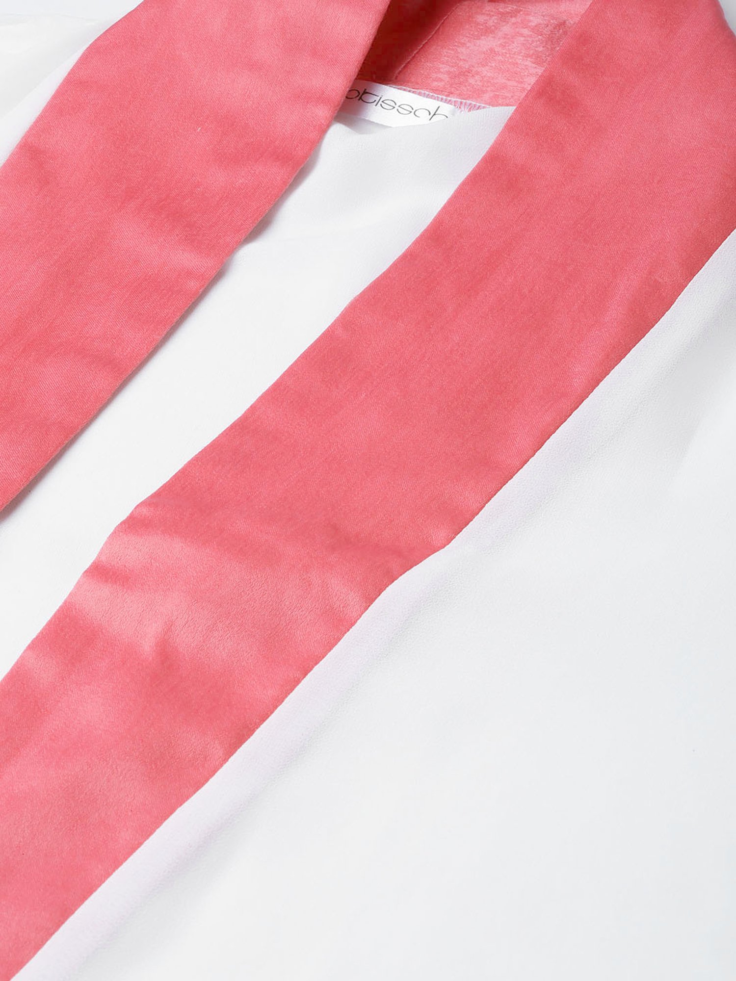 Erotissch White Solid V Neck Robe