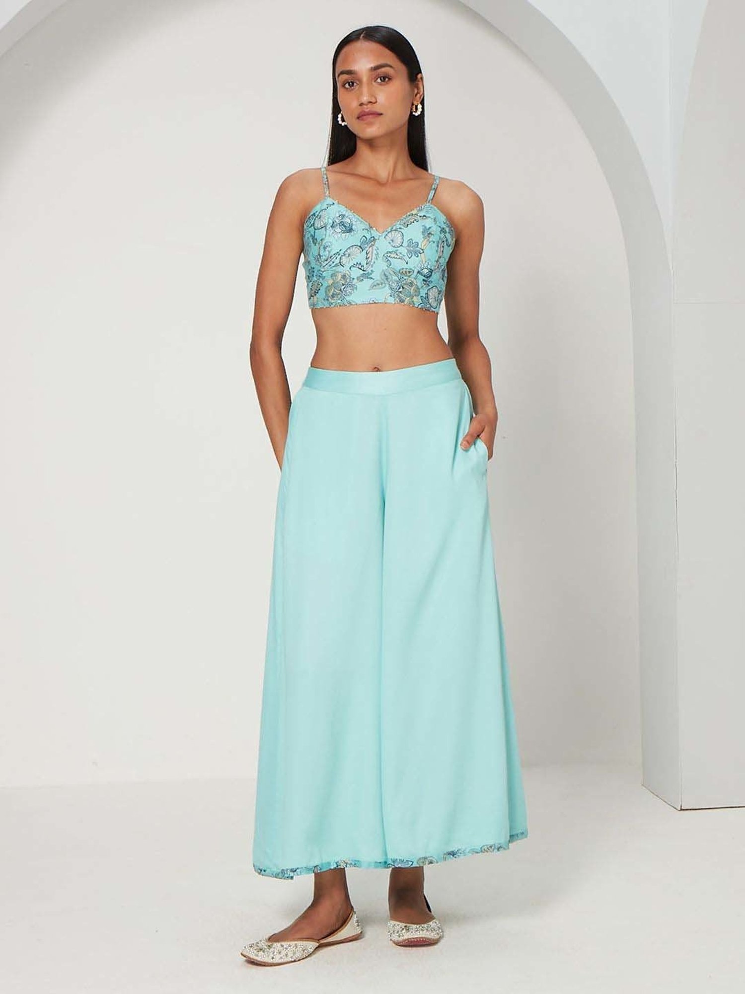 Ancestry Sky Blue Floral Print Crop Top