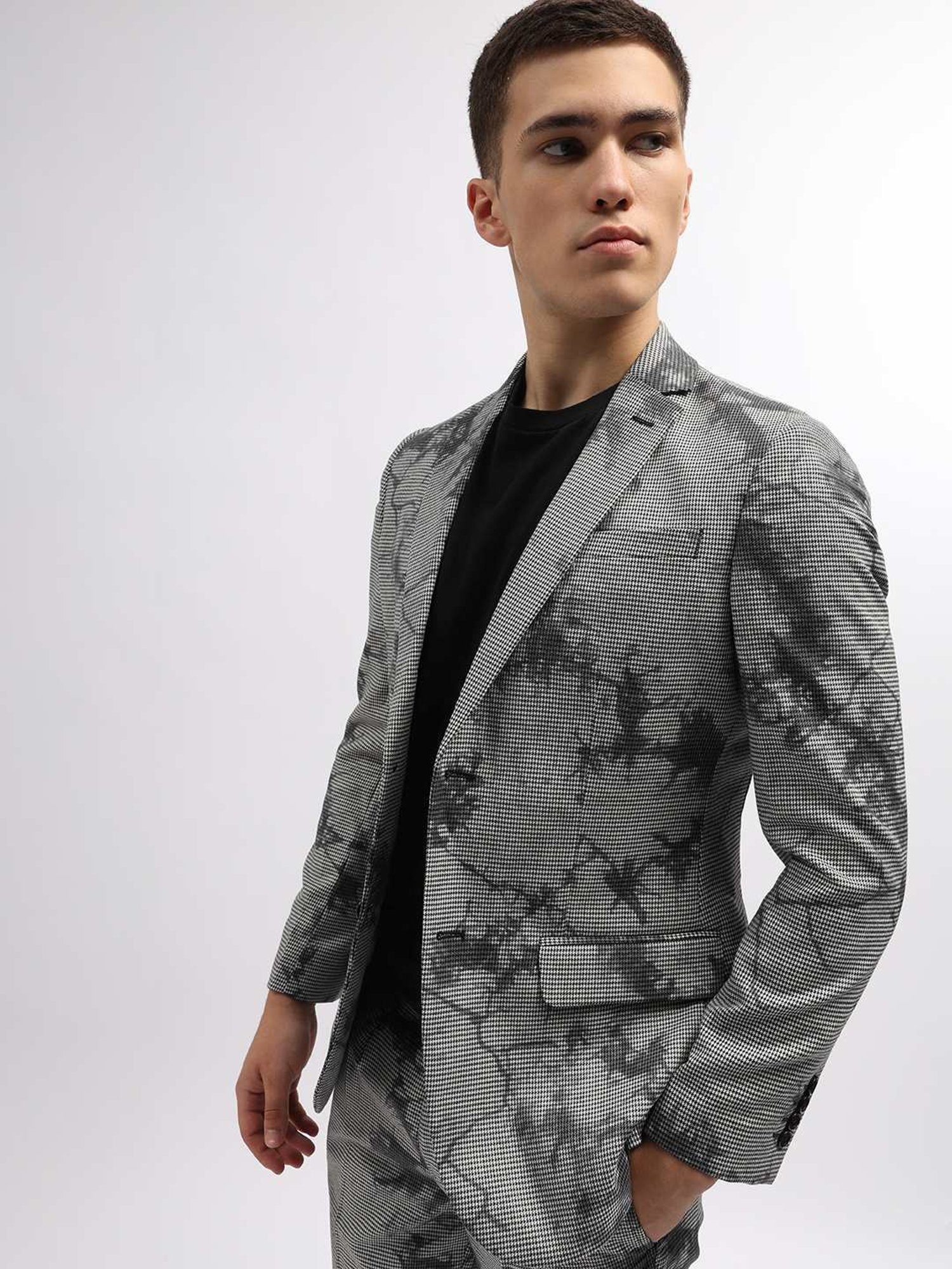 Iconic Black Regular Fit Printed Blazer