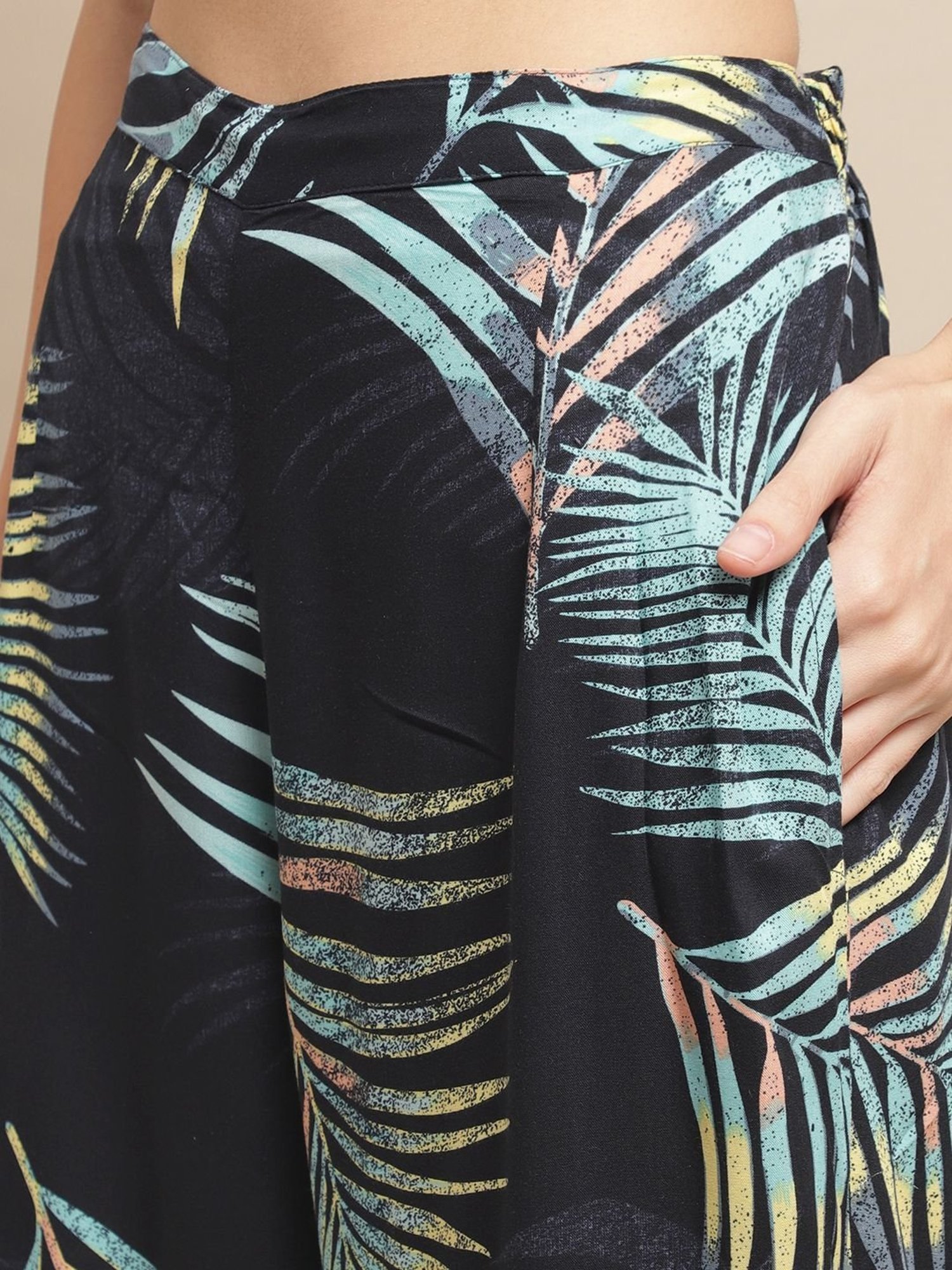 Claura Navy Printed Crop Top Pyjama With Robe Beachwear Set