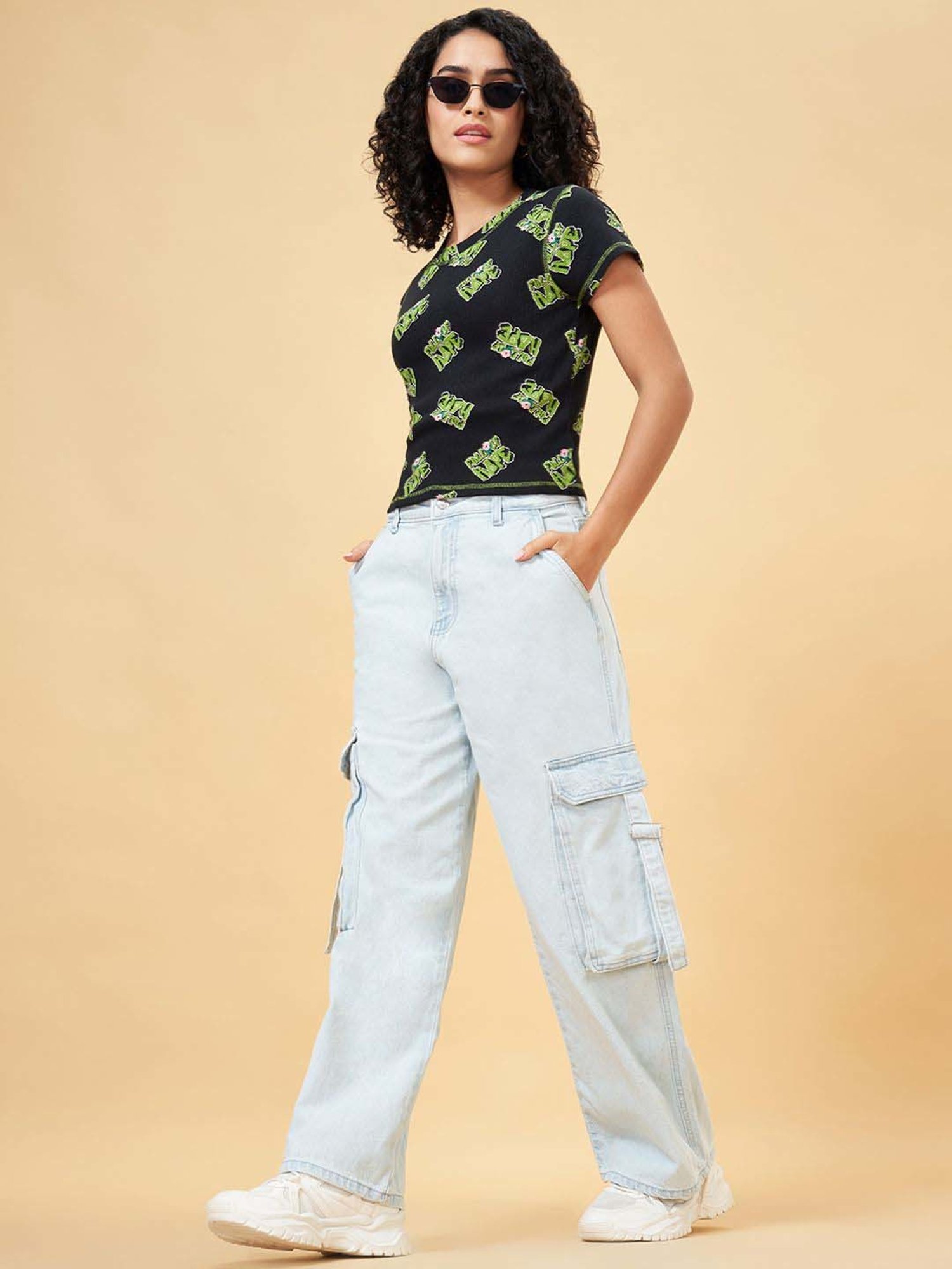 People by Pantaloons Jet Black Printed T-Shirt