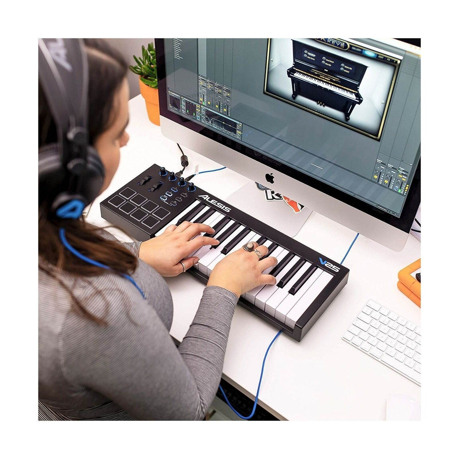 MIDI Controller Bundle | 25 Key USB MIDI Keyboard with 8 Beat Pads, Sustain P...