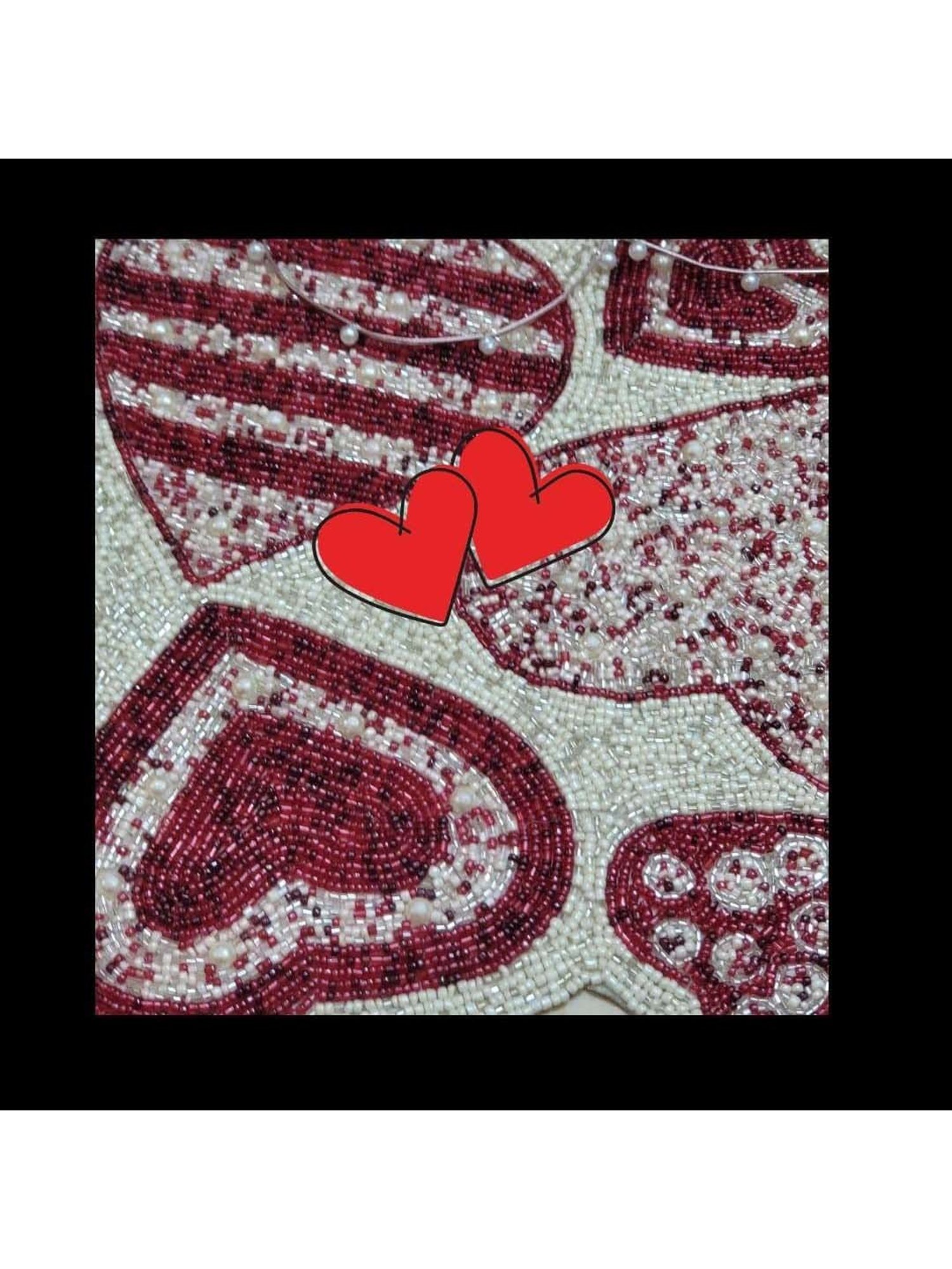 RISING STAR Red Beaded Table Runner