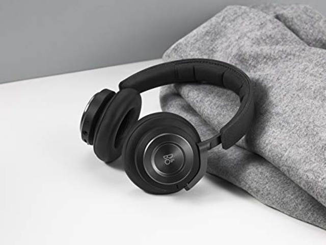 Bang & Olufsen Beoplay H9 3rd Gen Wireless Bluetooth Over-Ear Headphones (Amazon Exclusive Edition) - Active Noise Cancellation, Transparency Mode, Voice Assistant Button and Mic, Matte Black