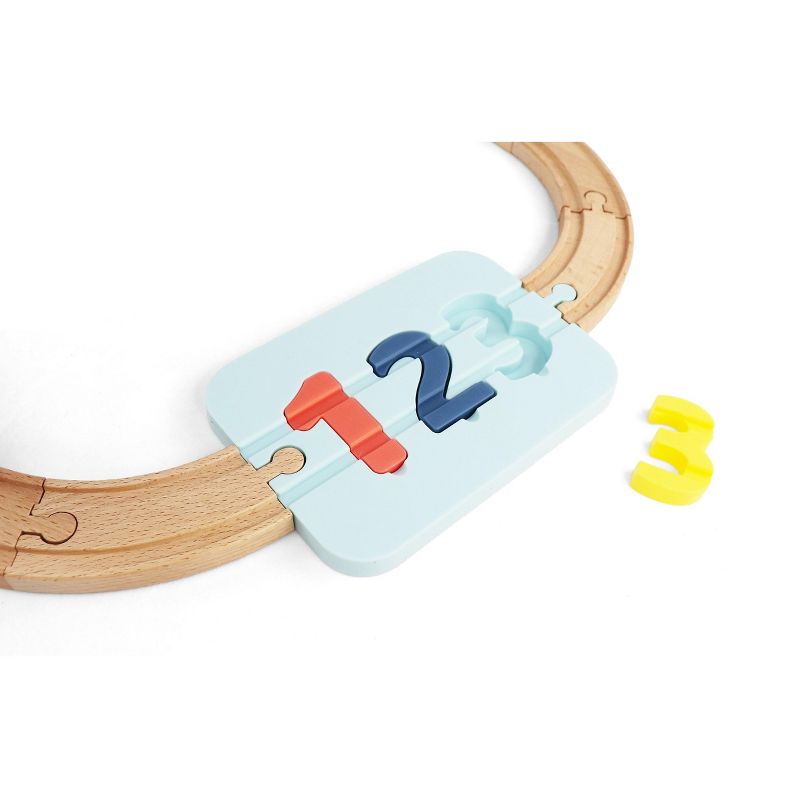 Leo & Friends Wooden Railway 123 Puzzle and Bead Set 18-Pieces