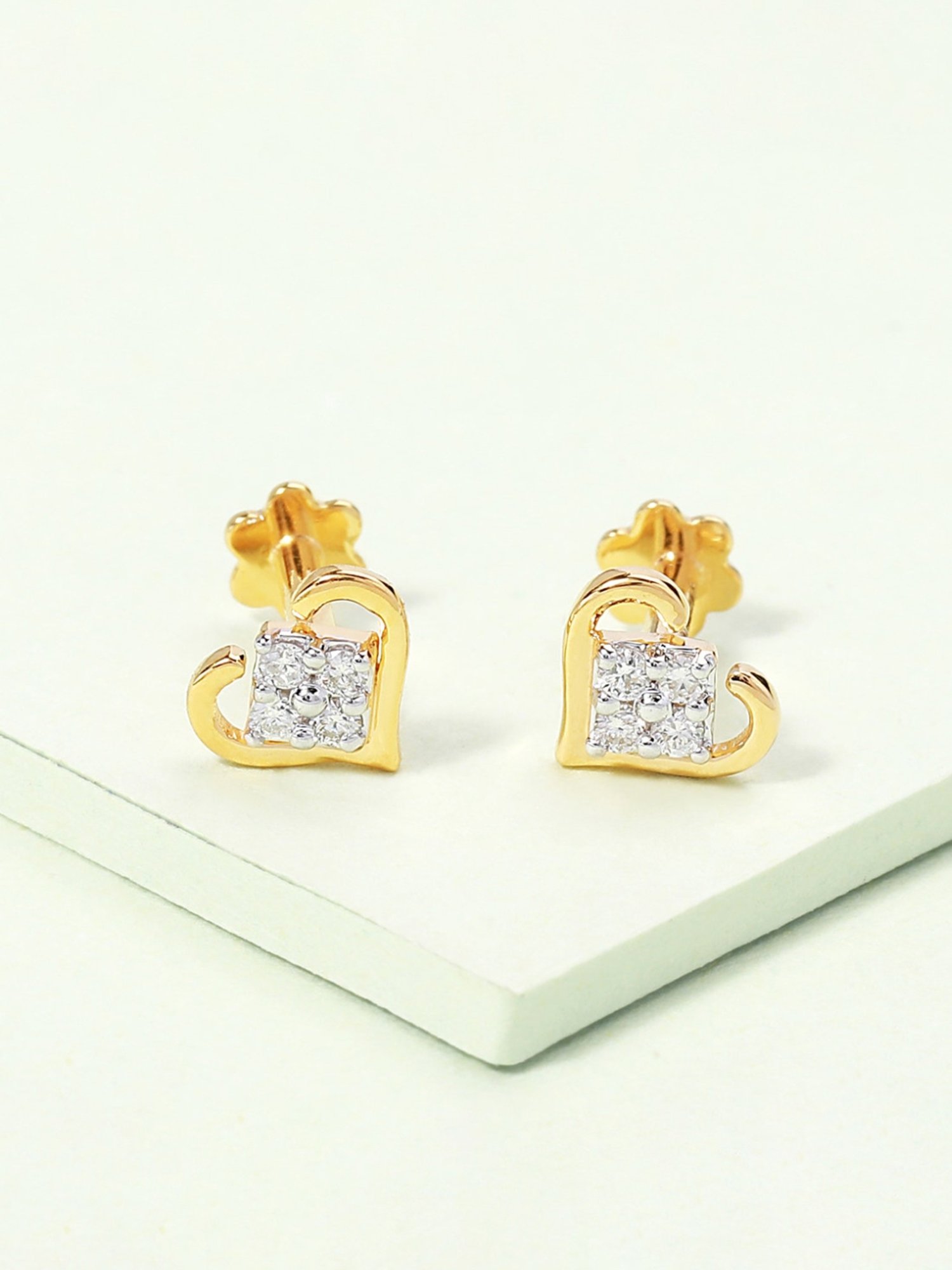 Candere by Kalyan Jewellers Peacock Collection 18k Yellow Gold Diamond Stud Earrings for Women