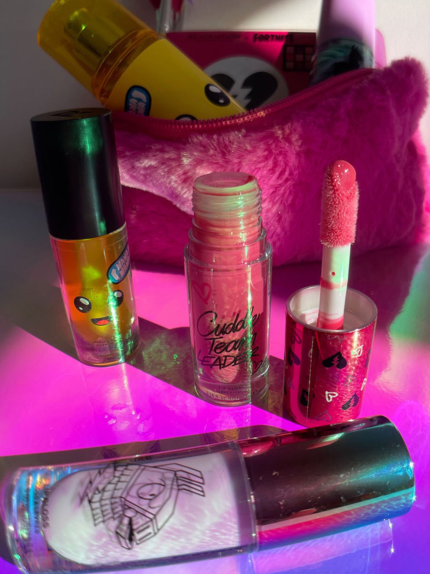 BH Cosmetics x Doja Cat Muse Plumping Lip Gloss Red - 3 ml