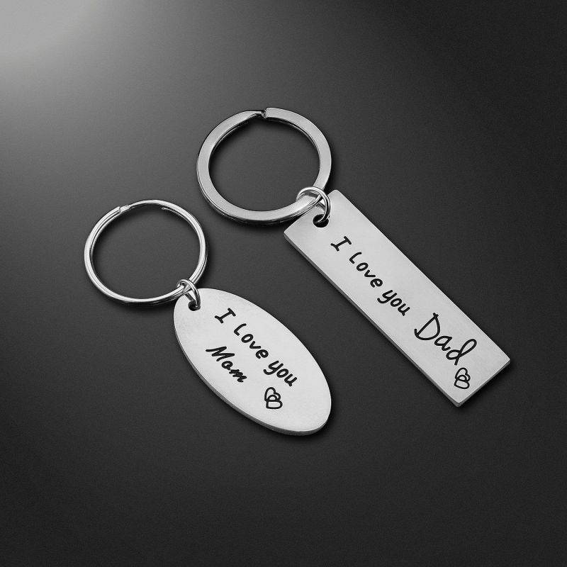 Mom Dad Gifts Keychain Set - 2PCS I Love You Keychain for Dad and Mom, Mother's Day Father's Day Gifts from Daughter Son for Birthday, Stainless Steel Jewelry for Mother and Father (Mom-Dad-Keychain)