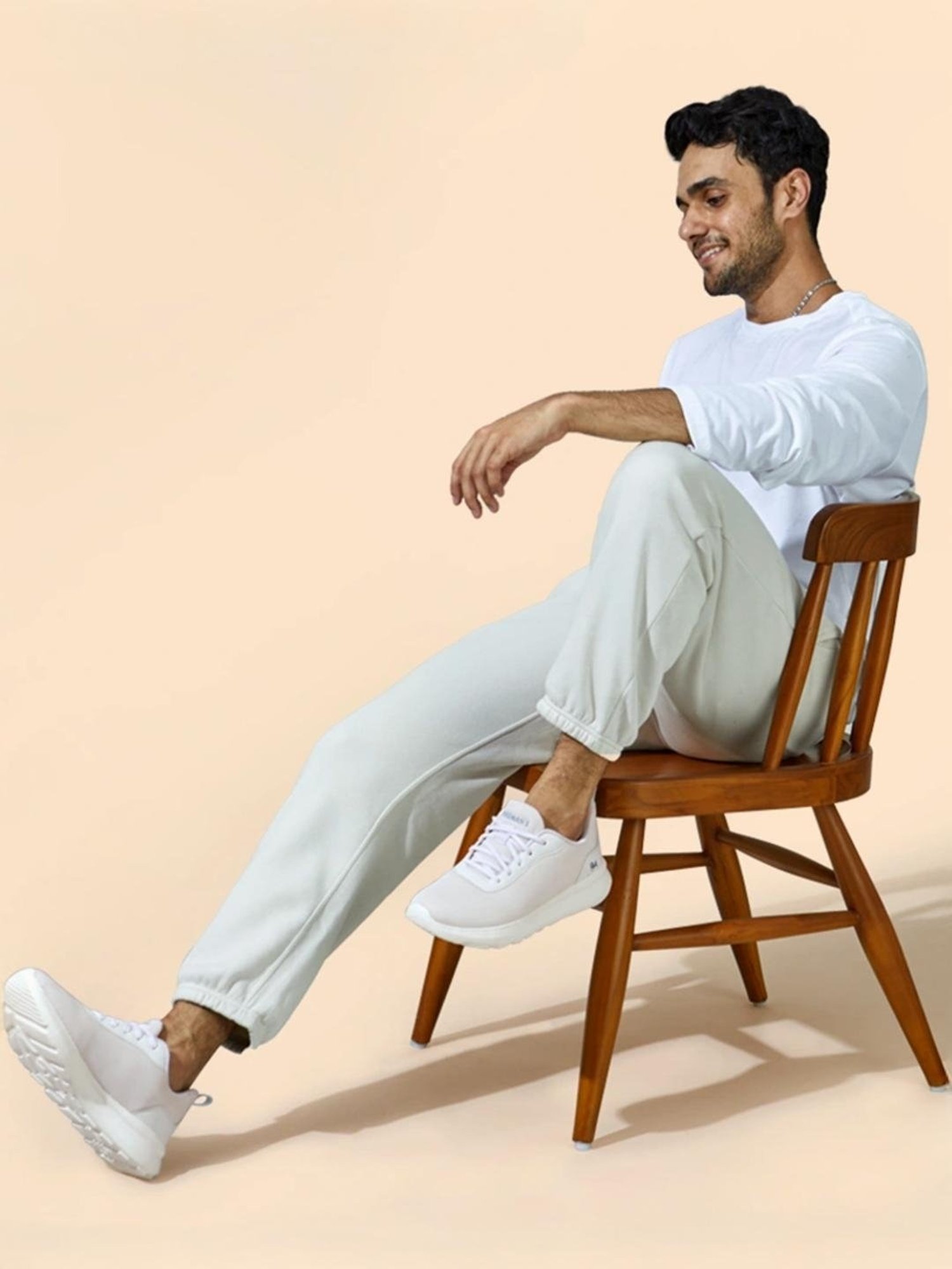 Neemans Men's Tread Basic White Training Shoes