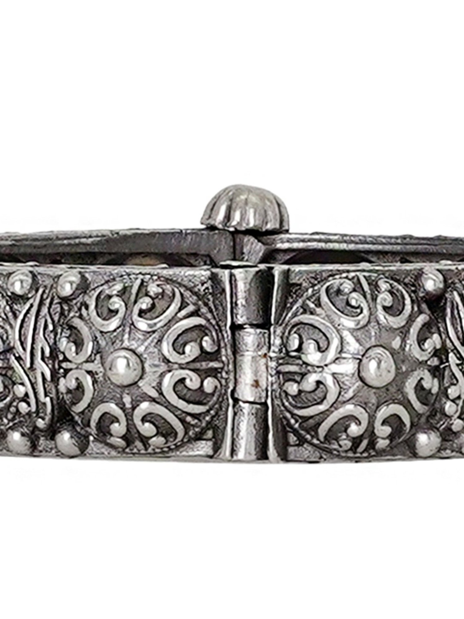 Teejh Ethnic  Avika Silver Oxidized Bangle for Women