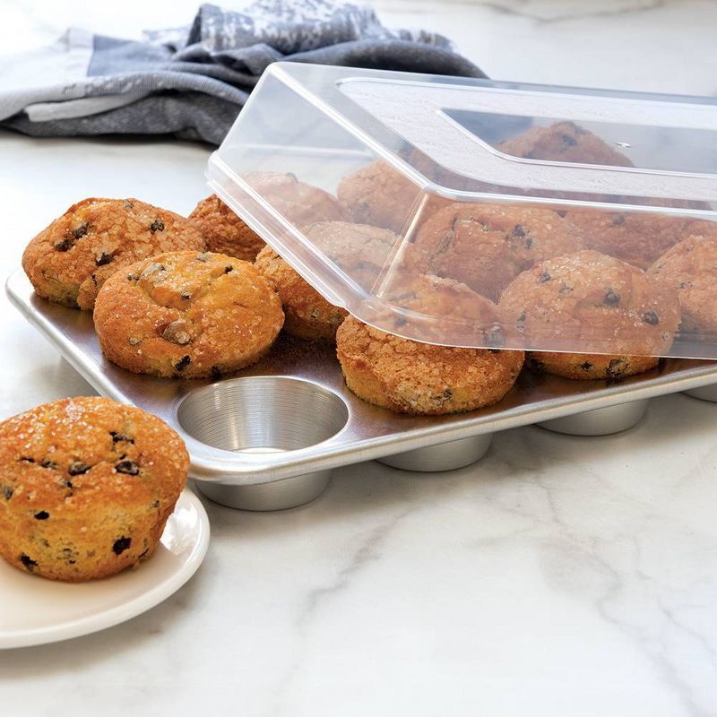 Kaiser Bakeware Steel Muffin Pan, 12 Cup