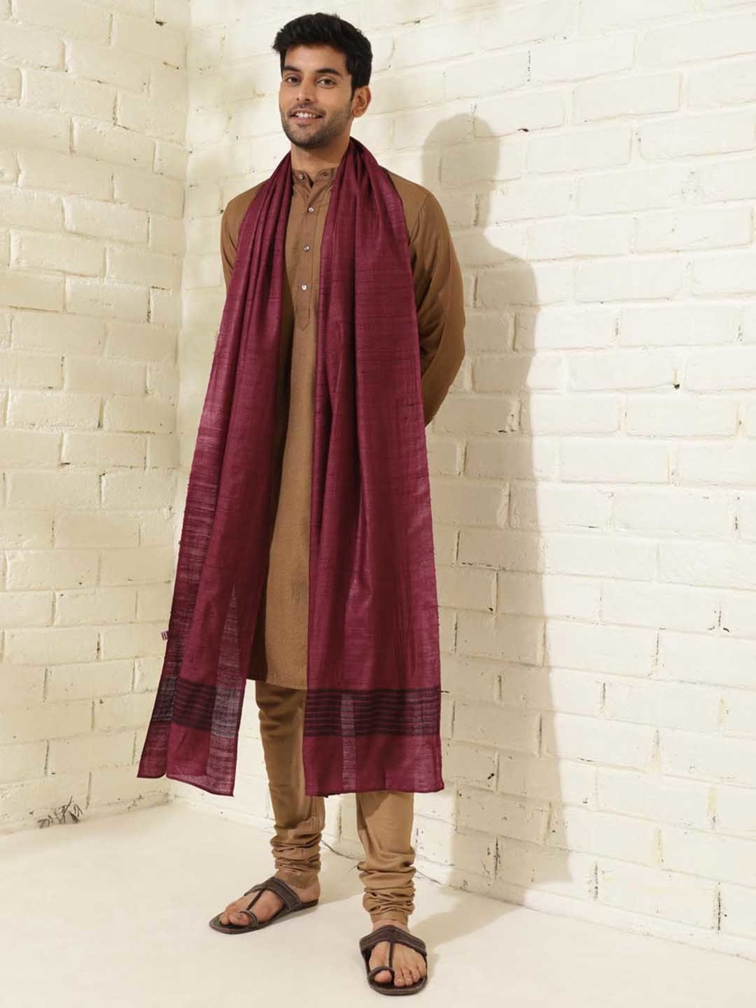 Fabindia Maroon Self Design Stole