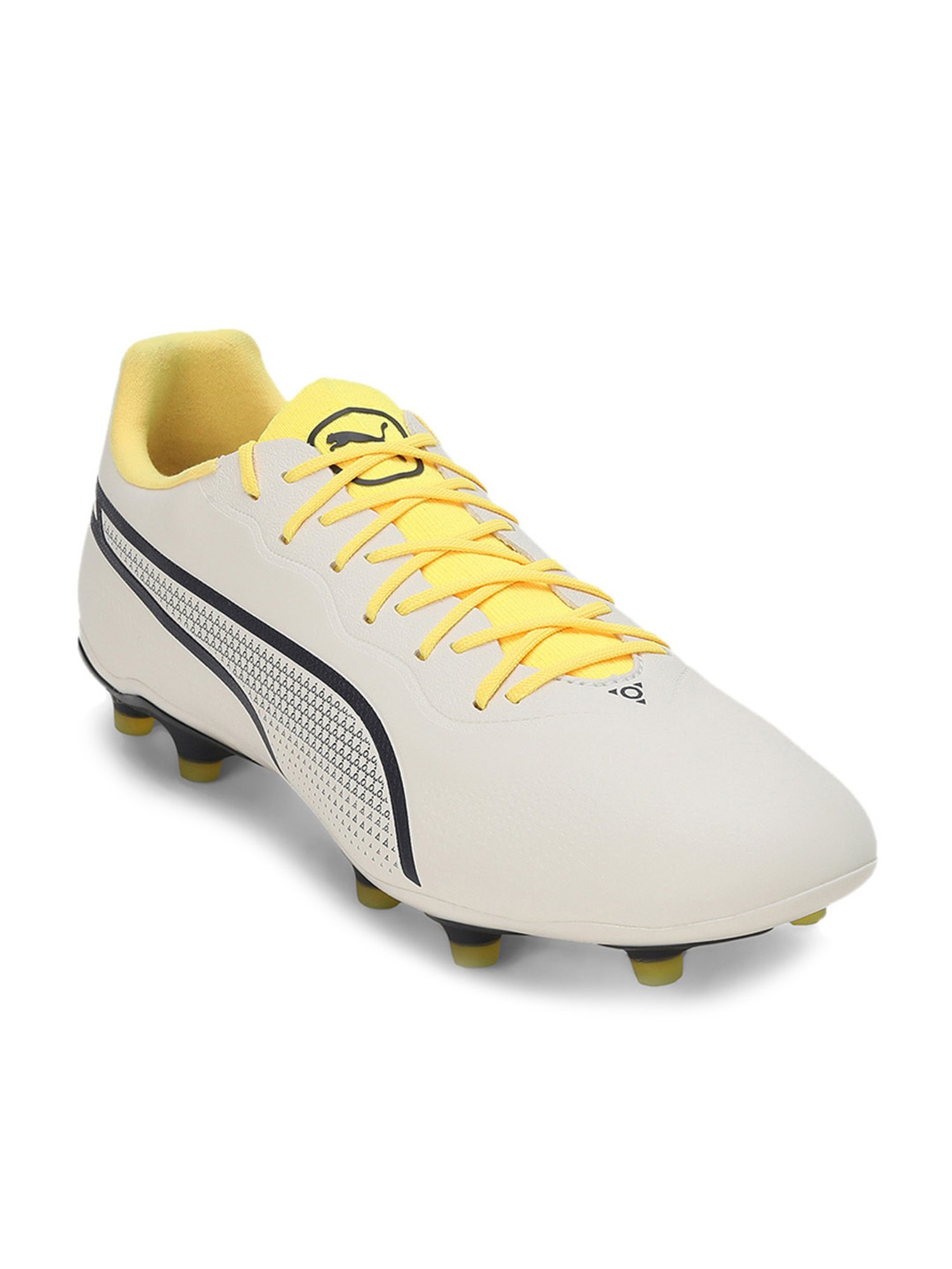 Puma Men's KING PRO FG/AG White Football Shoes