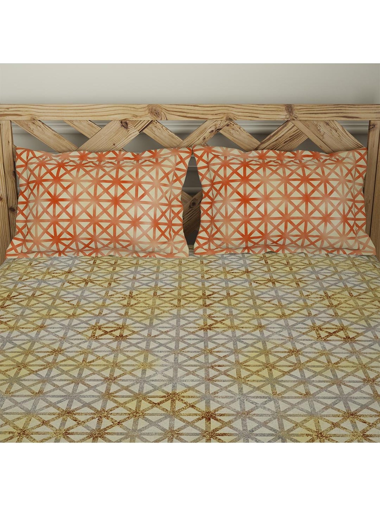 Spaces Yellow Organic 210 TC Cotton Bedsheet with 2 Pillow Covers