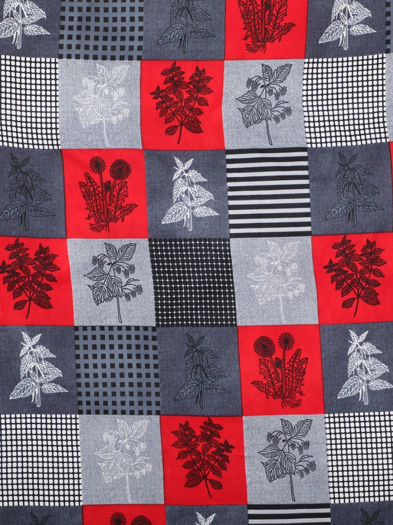 Romee Geometric Blue & Green 144 TC Cotton Queen Sized Bed Sheet with 2 Pillow Covers