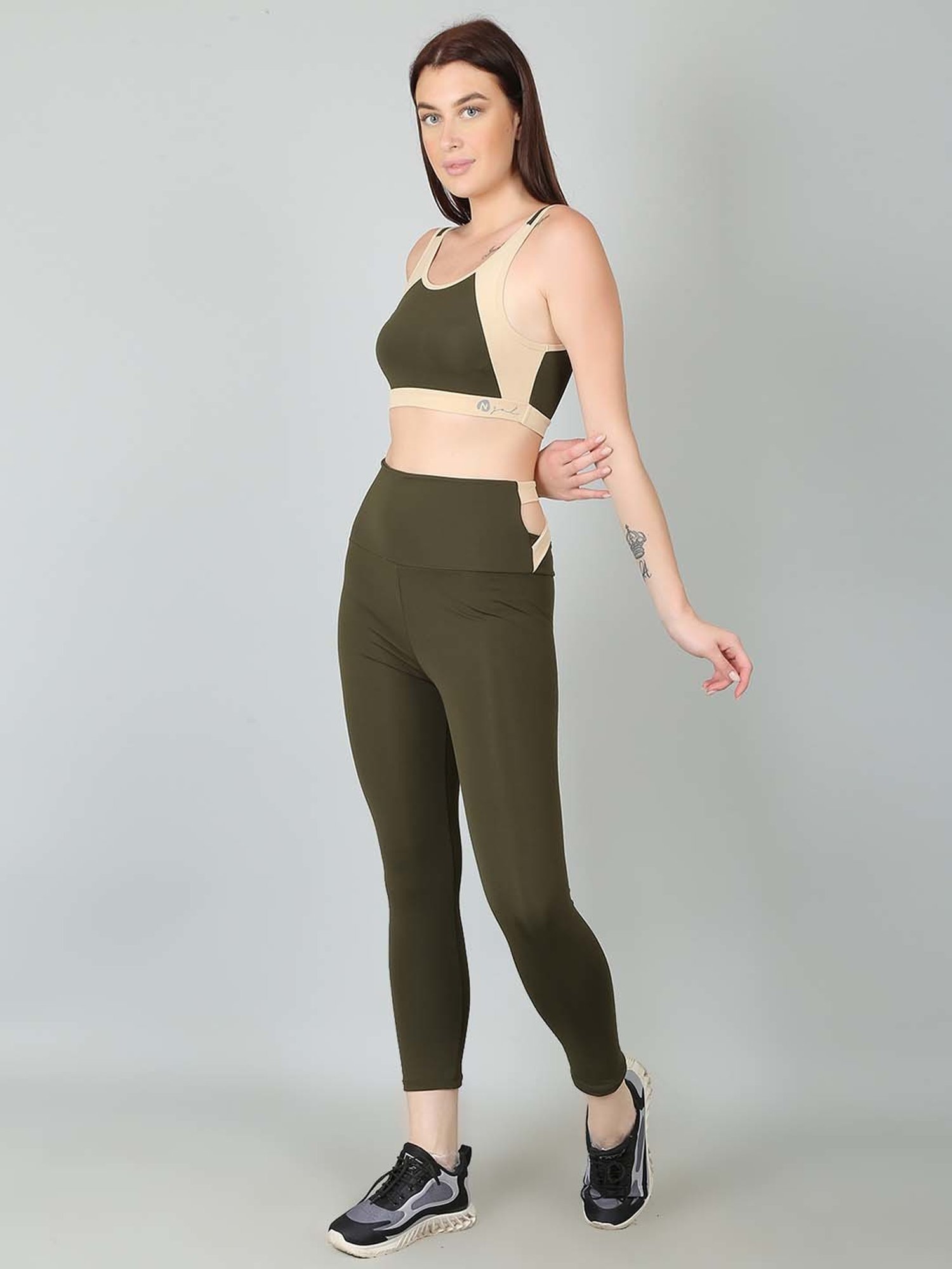 N-Gal Green & Beige Printed Sports Bra With Tights Set