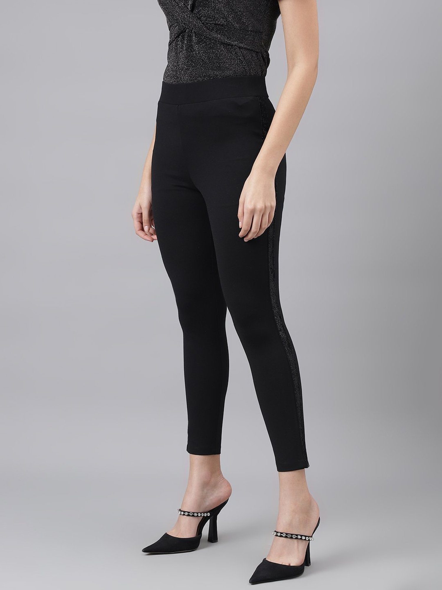 Latin Quarters Black Regular Fit Mid Rise Jeggings