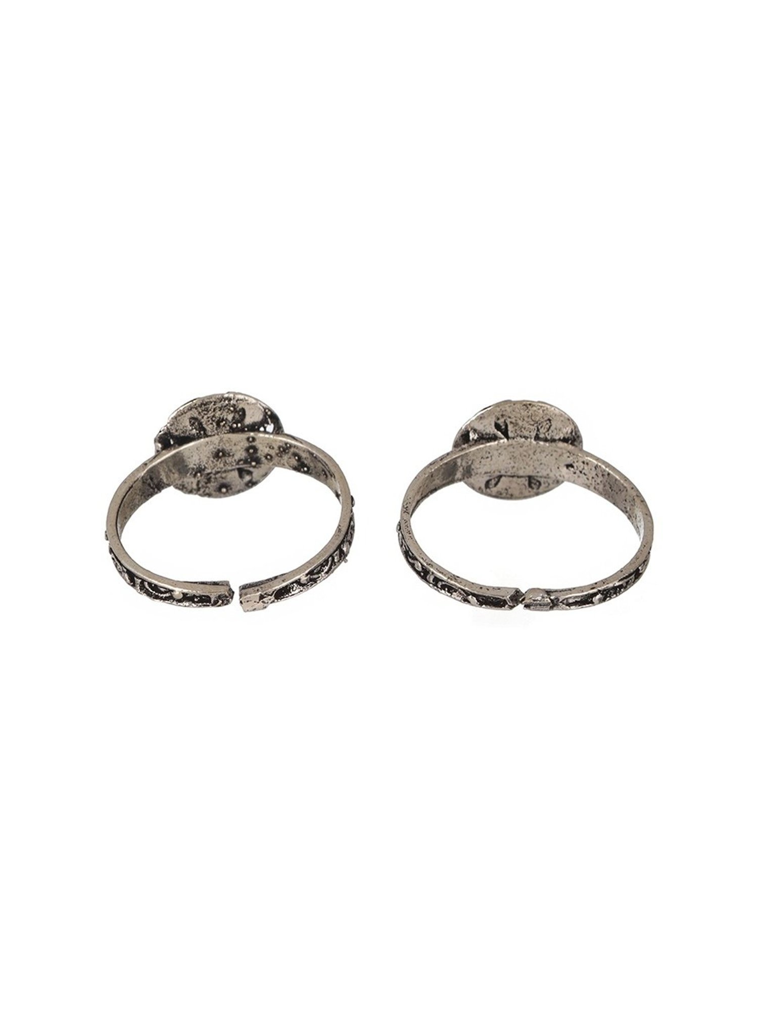 Priyaasi Pair of Floral Design Oxidized Silver Adjustable Toe Rings