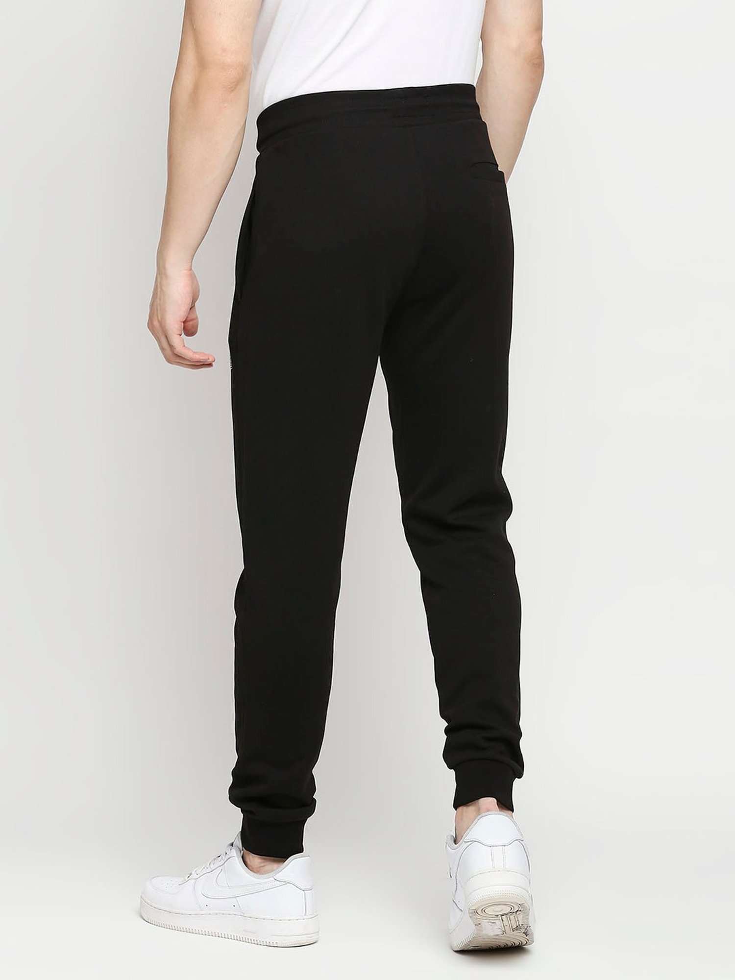 UnderJeans by Spykar Black Cotton Regular Fit Joggers