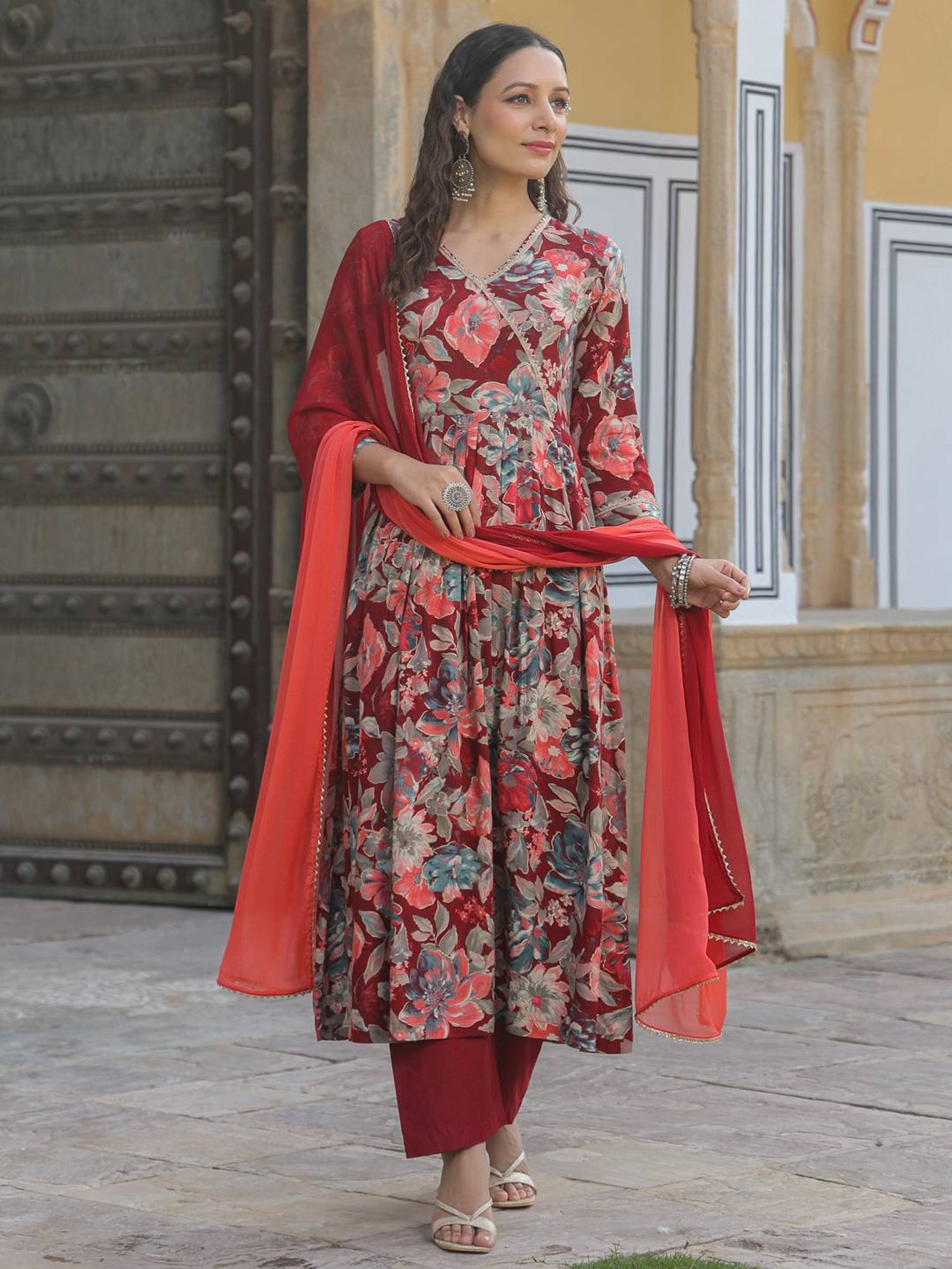 Rain and Rainbow Maroon Floral Print Kurta & Pant Set With Dupatta