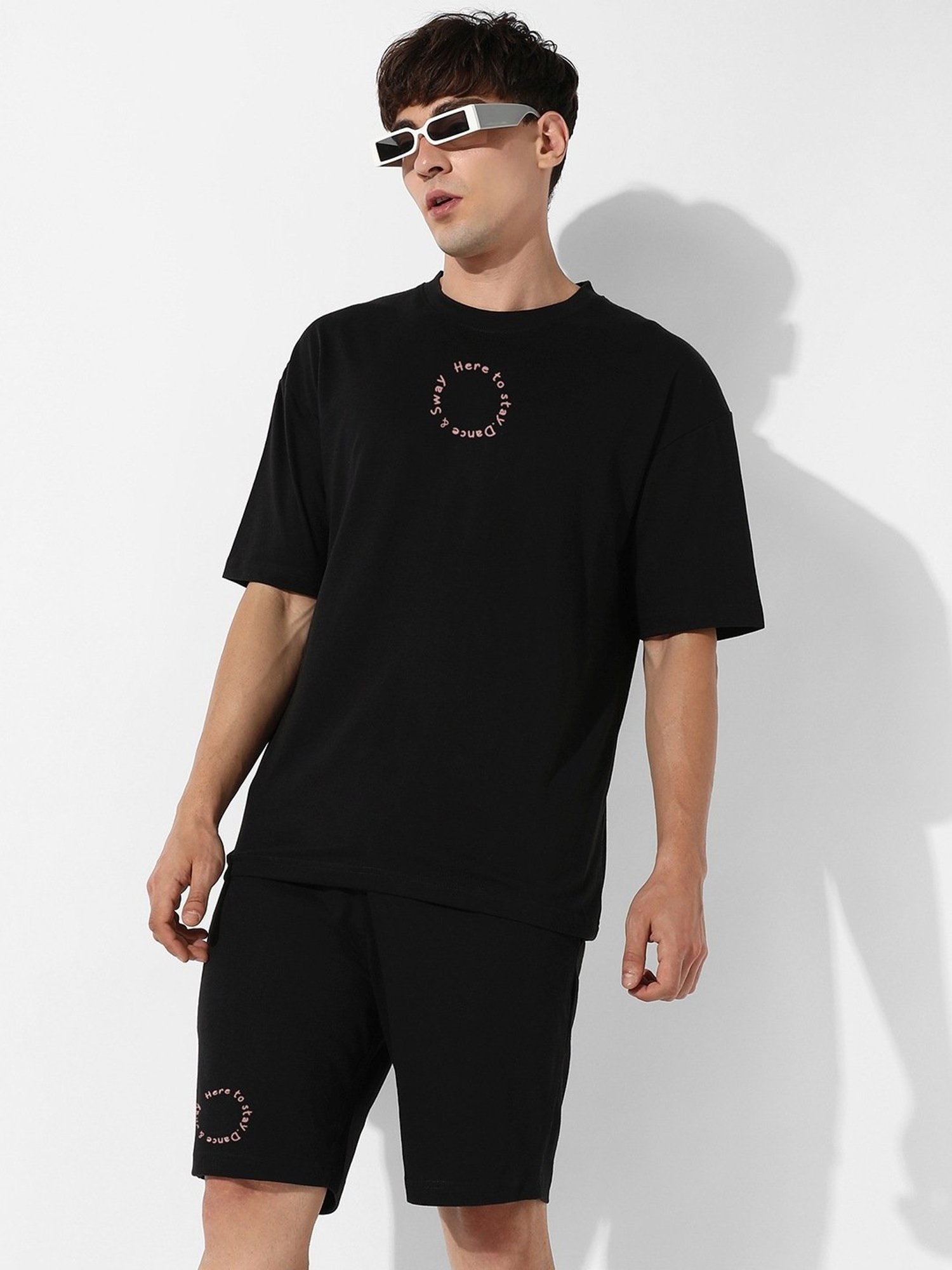 Campus Sutra Black Regular Fit Oversized Earth Dance Printed Co-Ord Set