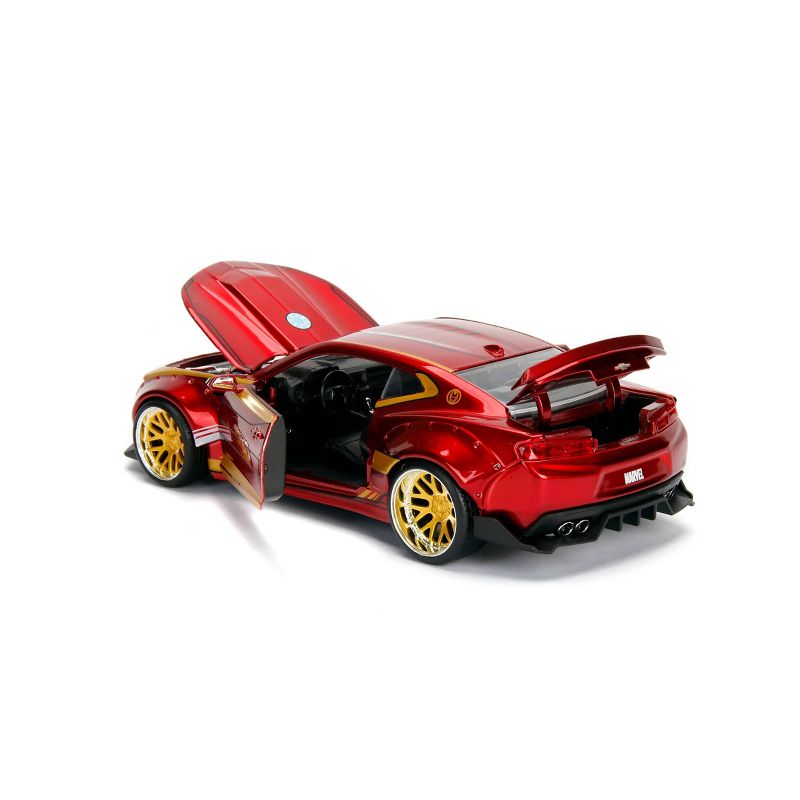 Jada Toys Marvel Avengers 2016 Chevy Camaro Die-Cast Vehicle with Iron Man Die-Cast Figure 1:24 Scale Candy Red