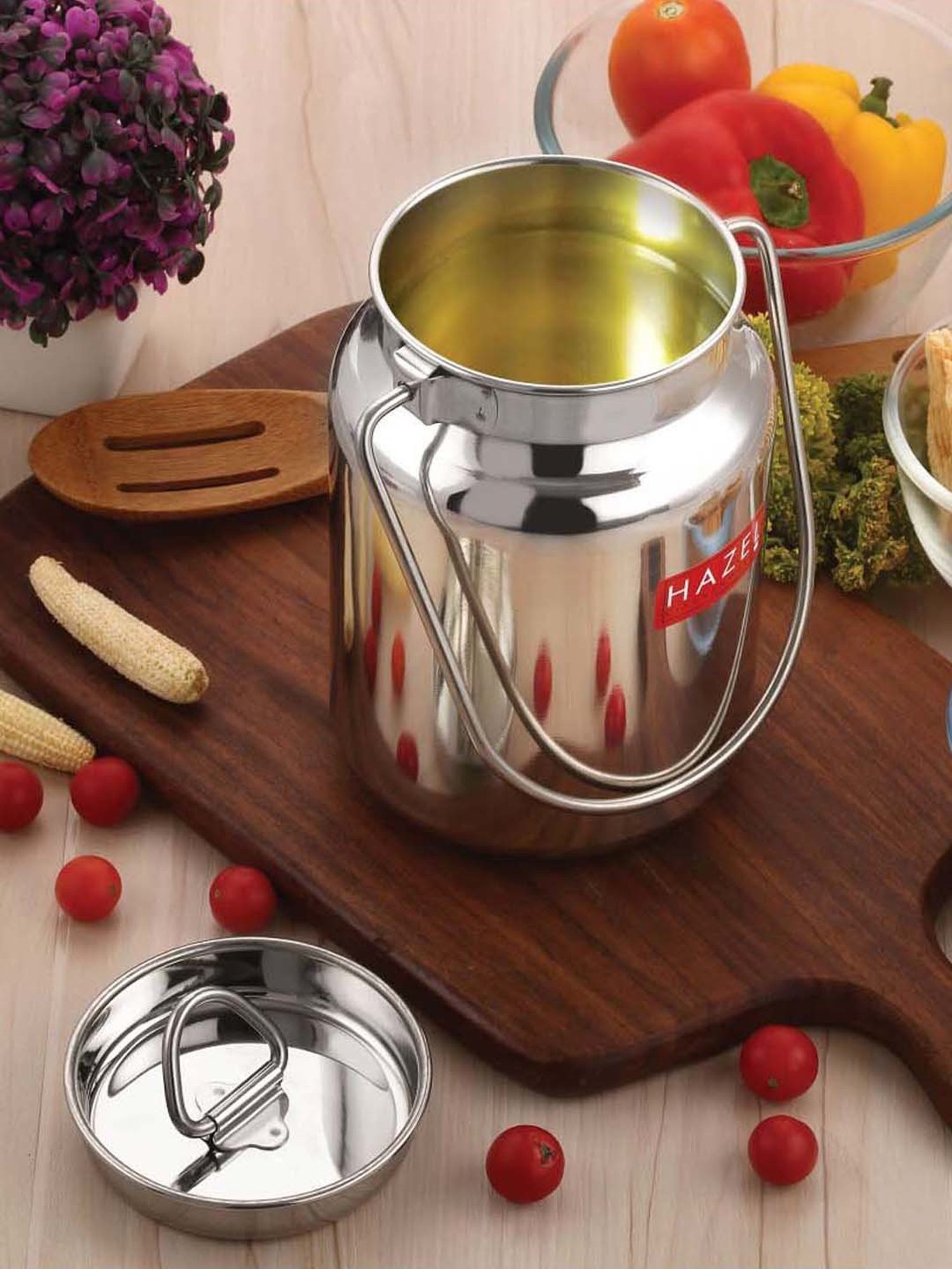 HAZEL Silver Stainless Steel Oil Container (0.75 L)