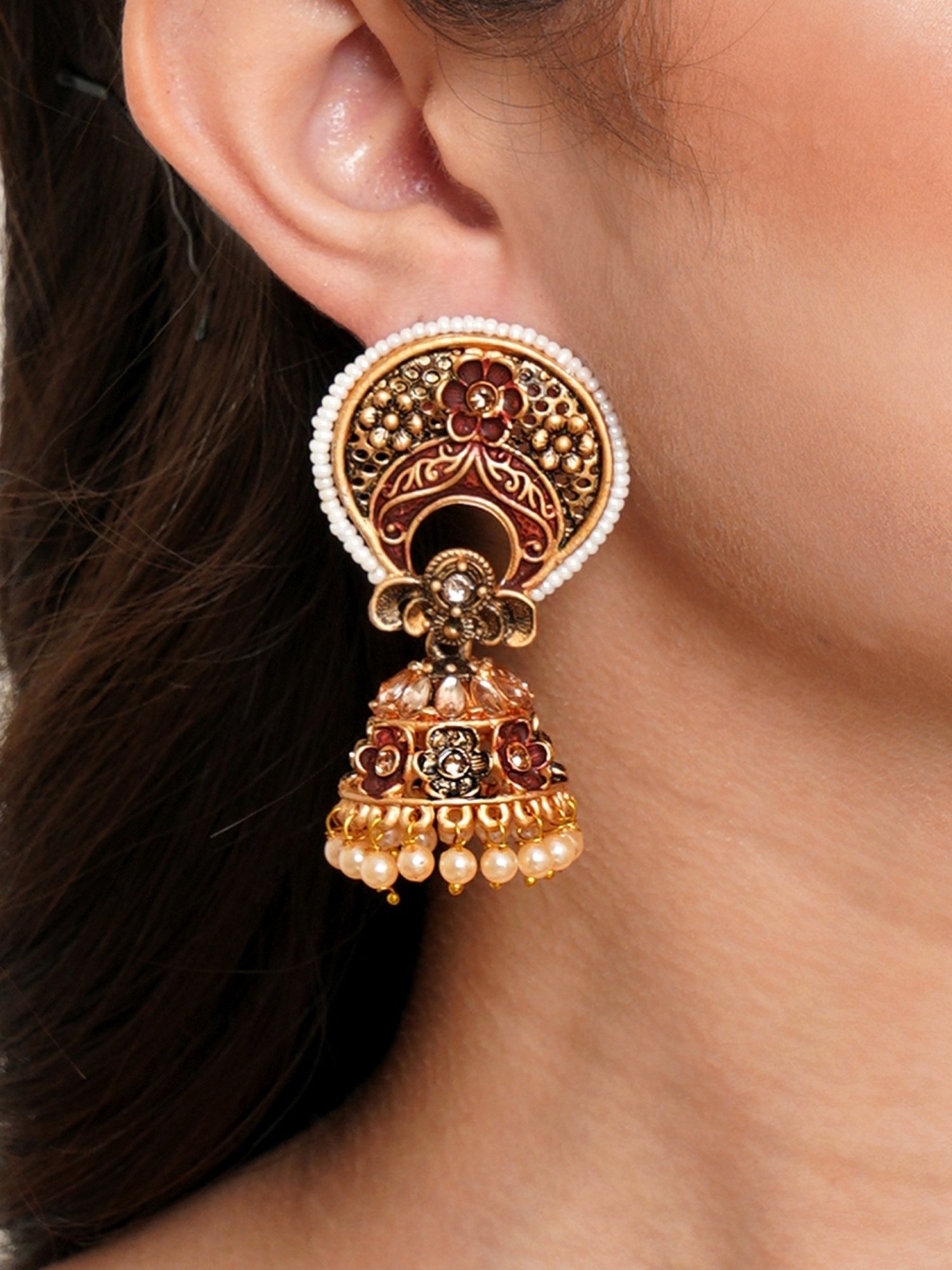Karatcart Antique Gold-Plated White Beaded Maroon Floral Jhumki Earrings for Women