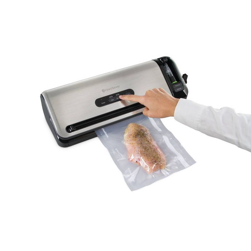 FoodSaver 2-In-1 Food Preservation Vacuum Sealer System - Silver