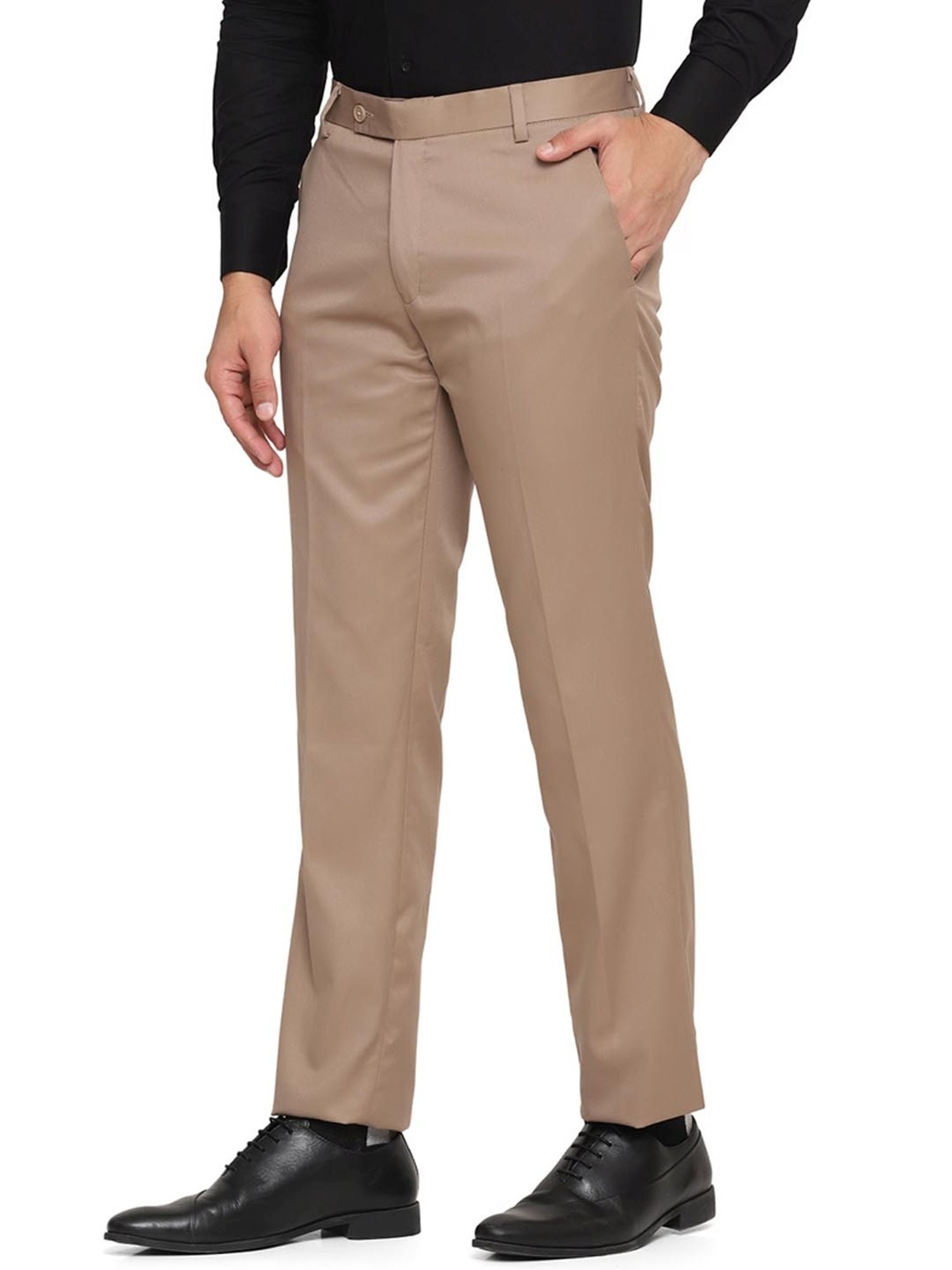TAHVO Brown  Regular Fit Trousers