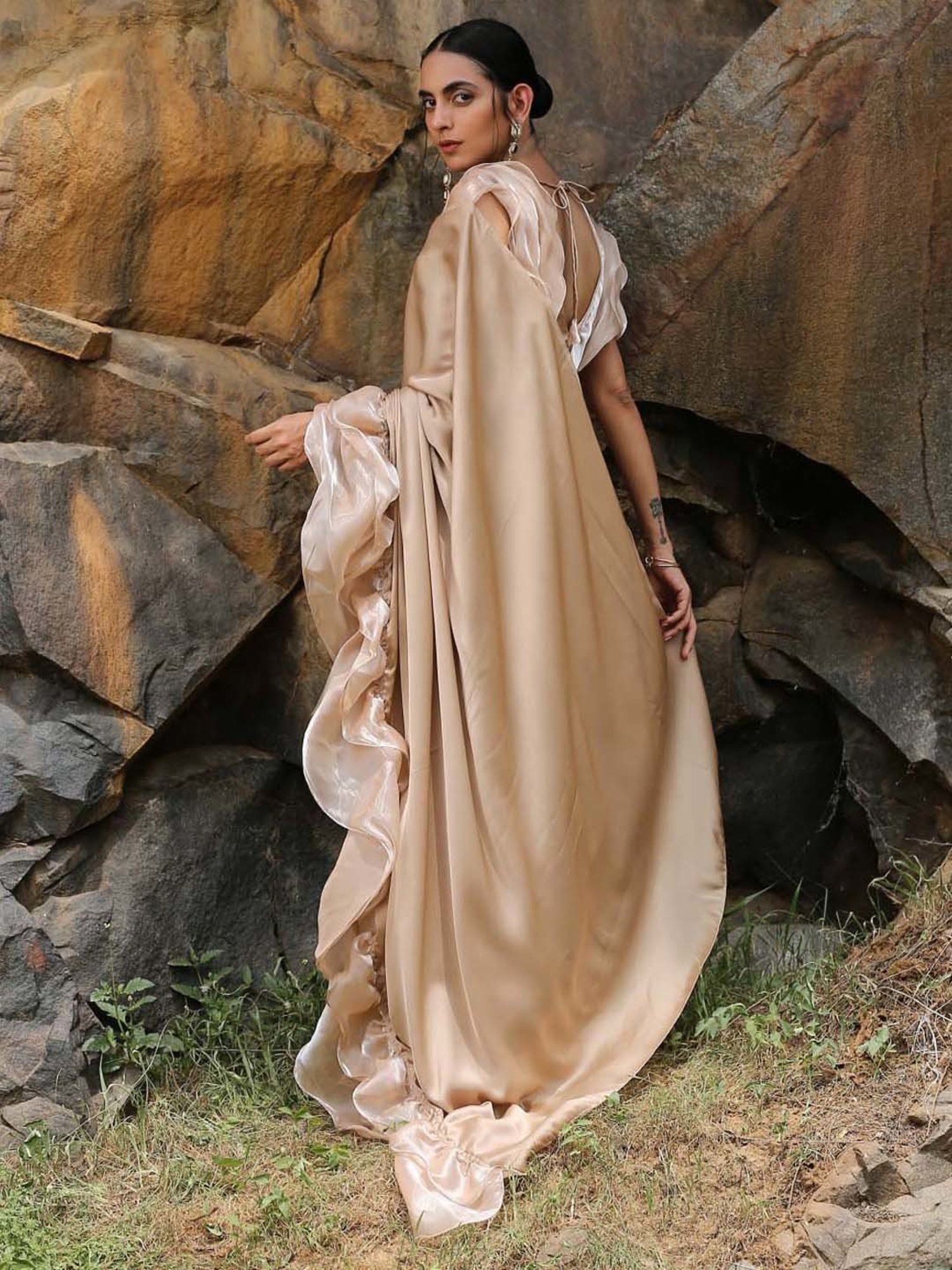 Swtantra Beige Satin Saree