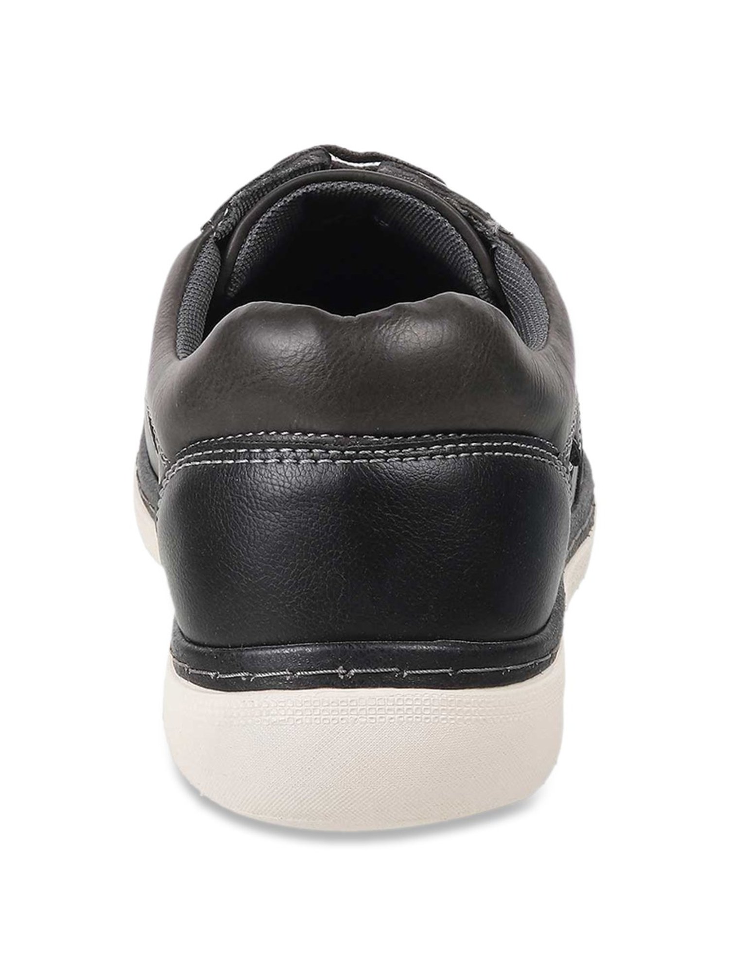 Metro Men's Black Casual Sneakers