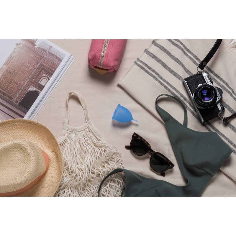 Saalt Menstrual Cup - Ocean Blue - Regular