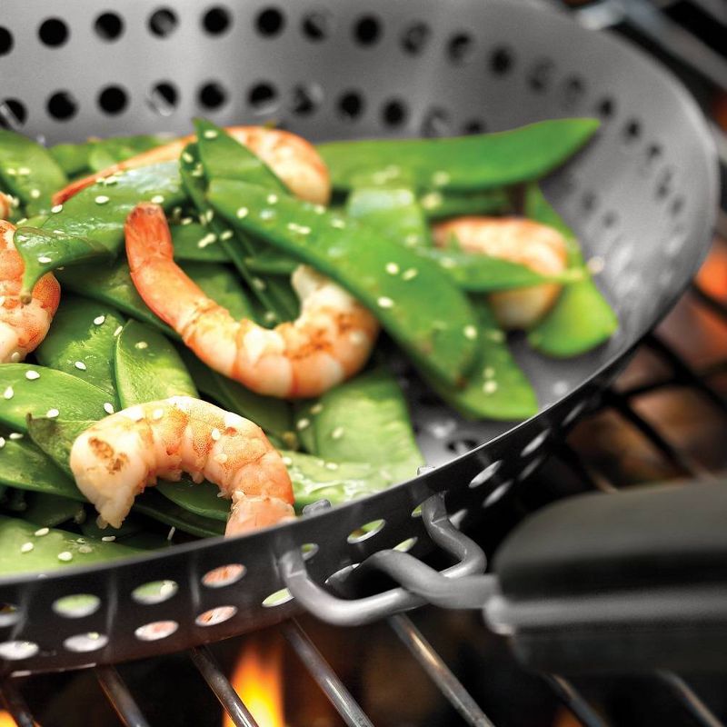 Nonstick Skillet with Removable Handle - Outset